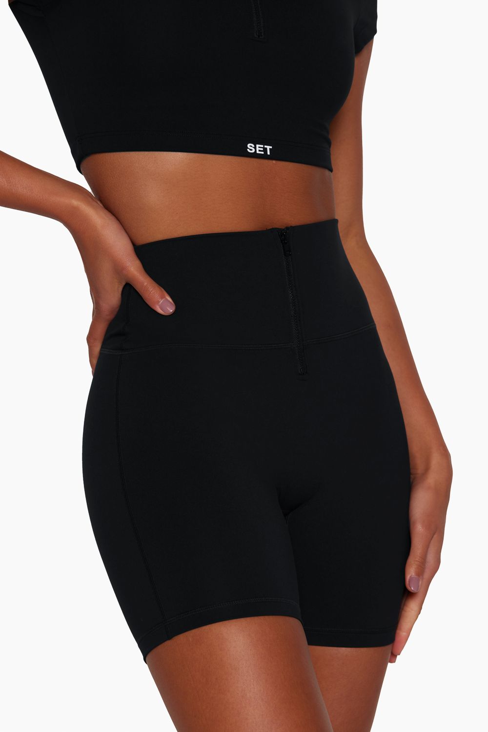 SPORTBODY® ZIP BIKE SHORTS - ONYX sold by SETactive