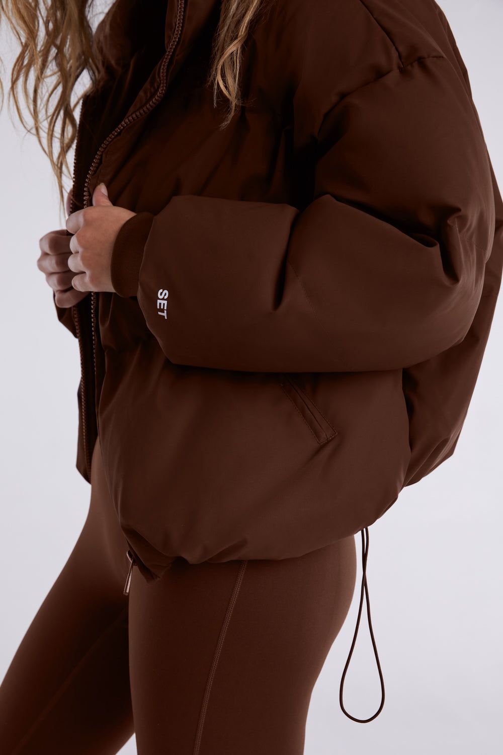 OVERSIZED PUFFER - COCO sold by SETactive product image thumbnail 4