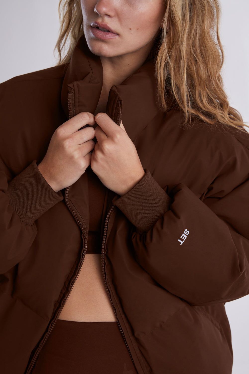 OVERSIZED PUFFER - COCO sold by SETactive product image thumbnail 3