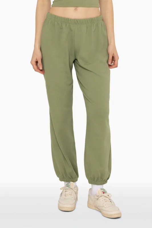 LIGHTWEIGHT SWEATS CLASSIC SWEATPANTS - PISTACHIO made by SETactive