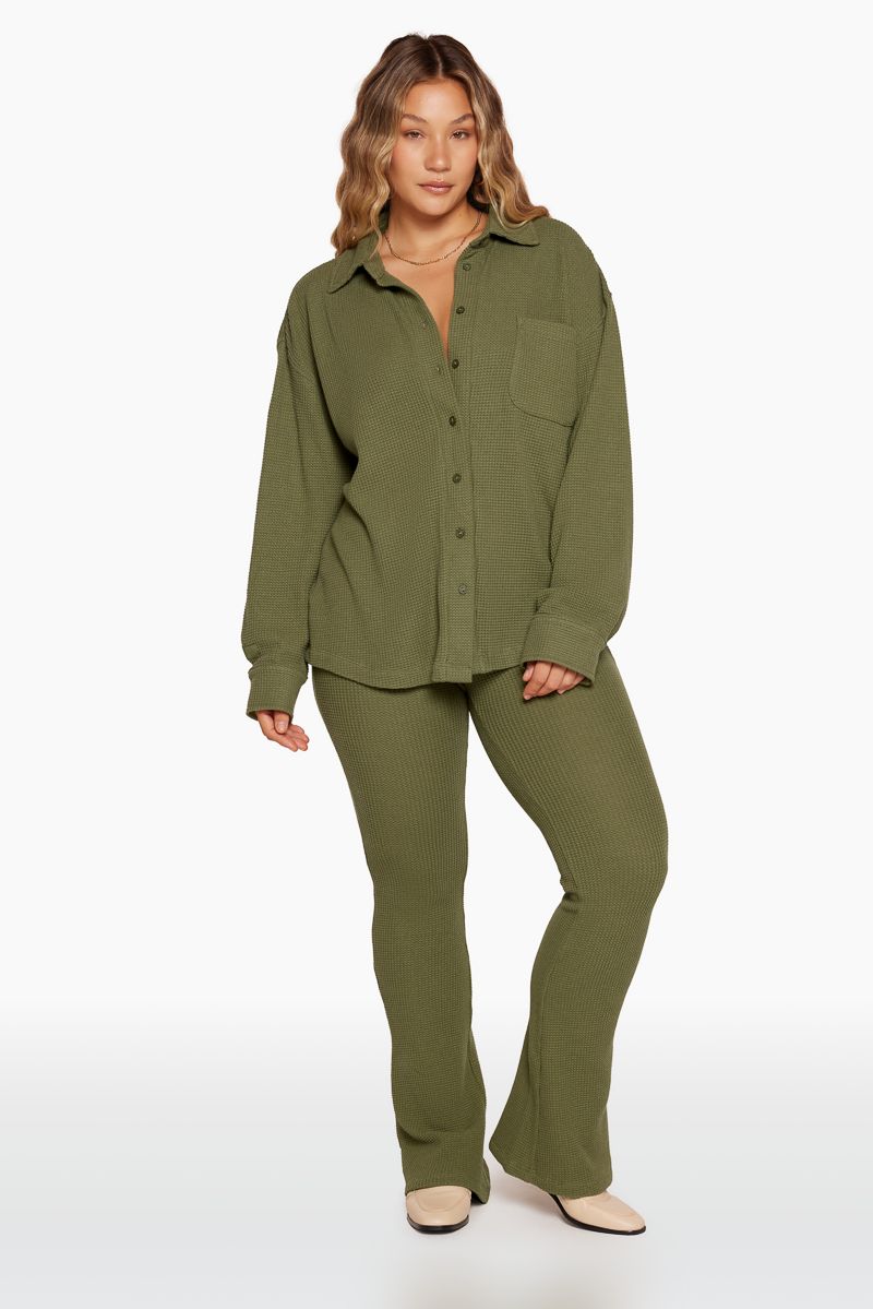 LOUNGE FLARE PANTS - CLOVER sold by SETactive product image thumbnail 3