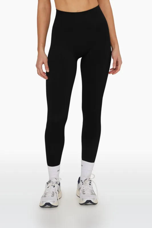 SCULPTFLEX® SPEEDWAY LEGGINGS - ONYX/FLASH sold by SETactive