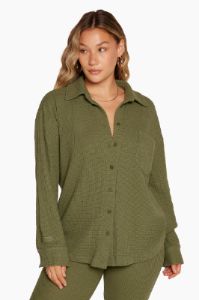LOUNGE BUTTON DOWN - CLOVER sold by SETactive