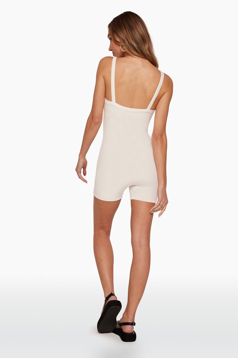 RIBBED SCOOP ROMPER - BLANC sold by SETactive product image thumbnail 3