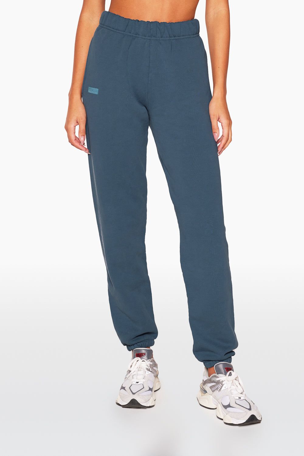 SWEATPANTS - RIVER sold by SETactive