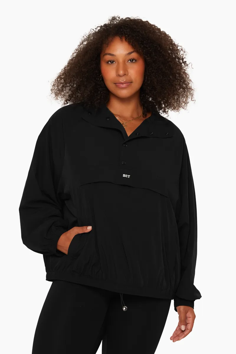 NYLON OVERSIZED SNAP JACKET - ONYX sold by SETactive product image thumbnail 2