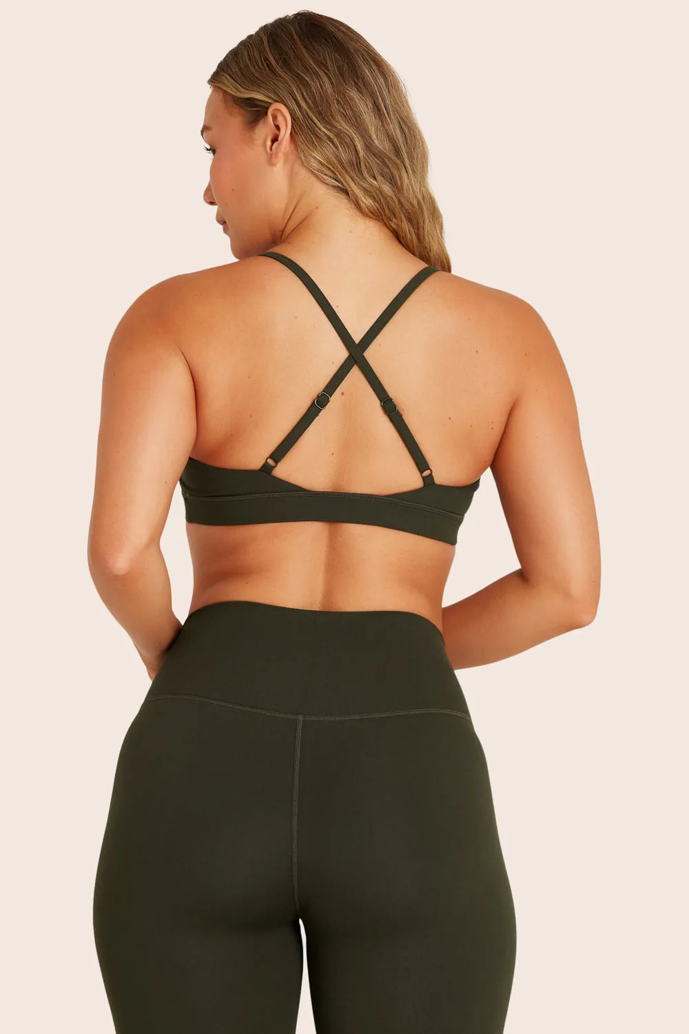 SPORTBODY® CROSS V BRA - AFTER HOURS sold by SETactive product image thumbnail 2