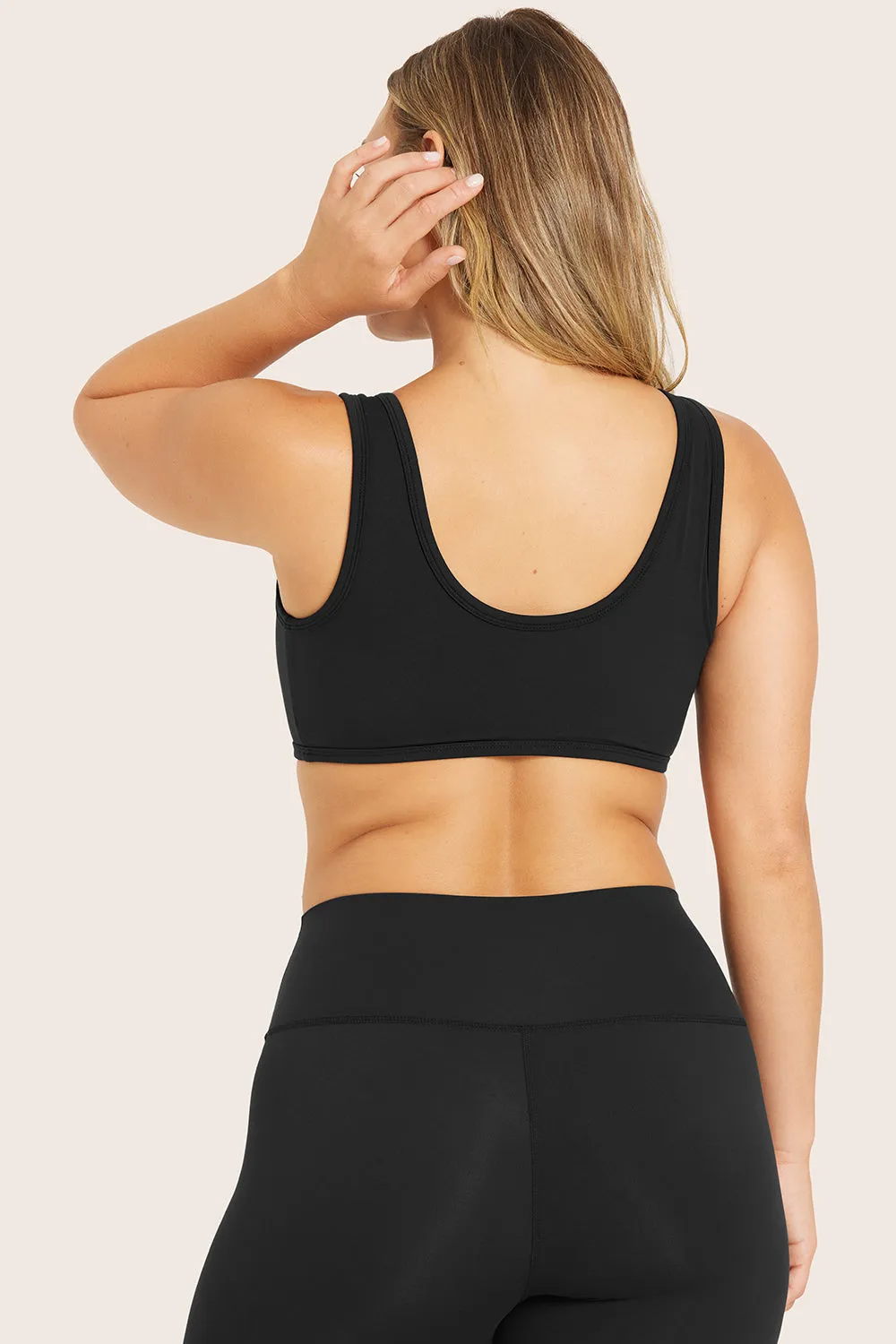 AIRLUXE BREATHE SCOOP BRA - ONYX sold by SETactive product image thumbnail 2