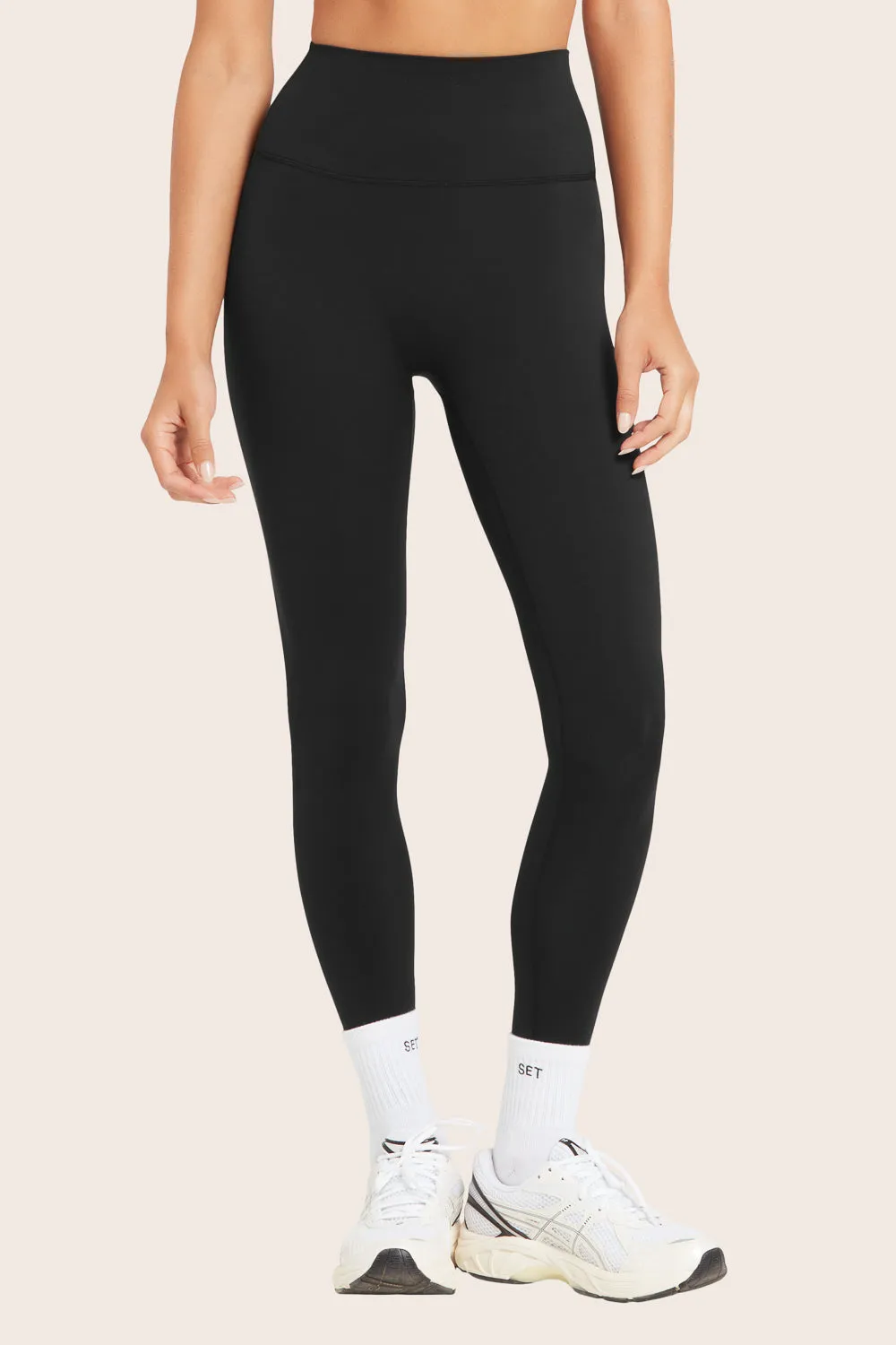 AIRLUXE™ BREATHE LEGGINGS - ONYX sold by SETactive product image thumbnail 4
