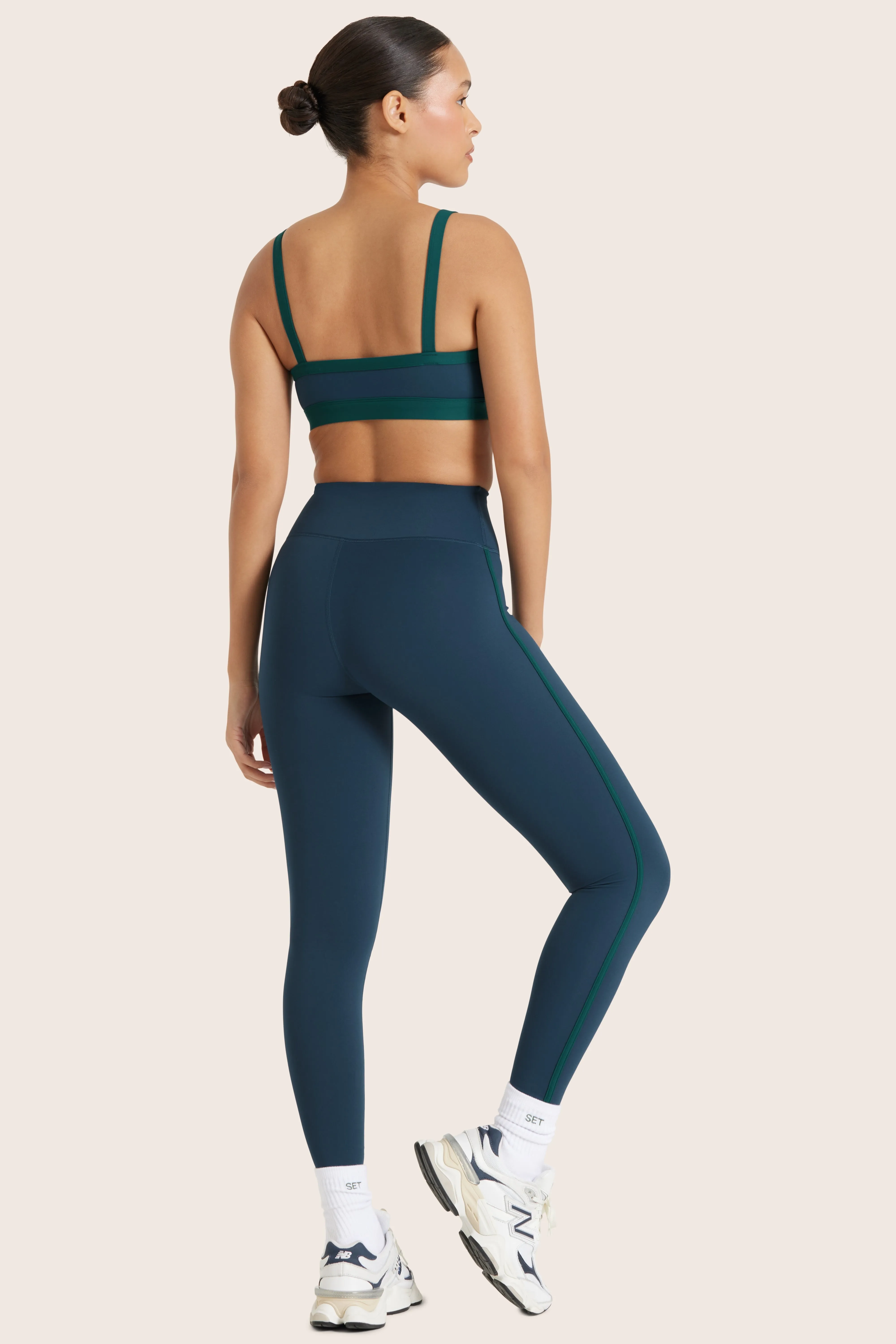 SPORTBODY® SPORTY STRIPE LEGGINGS - BERMUDA sold by SETactive product image thumbnail 3