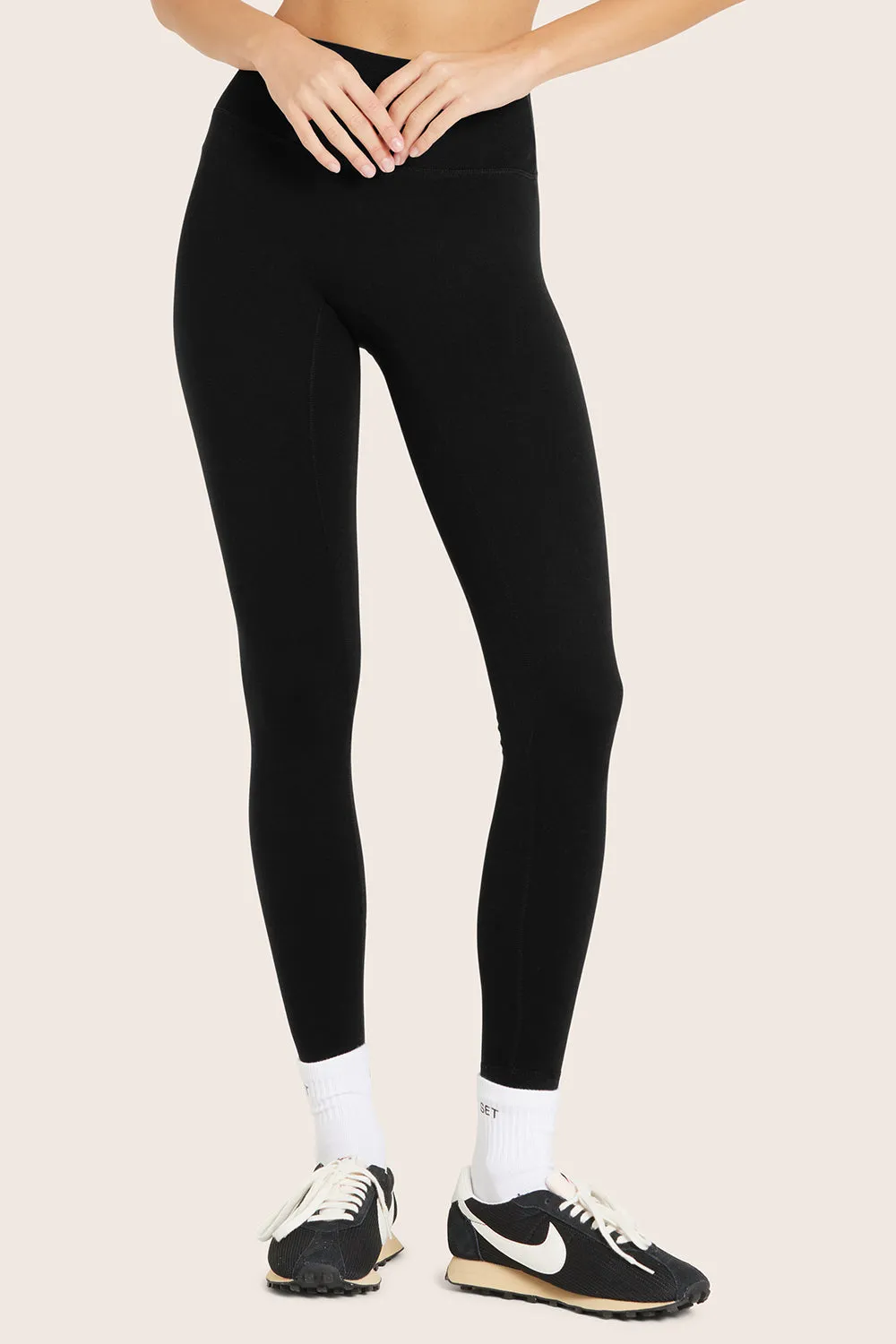 FORMCLOUD® CLOUD LEGGINGS - ONYX sold by SETactive