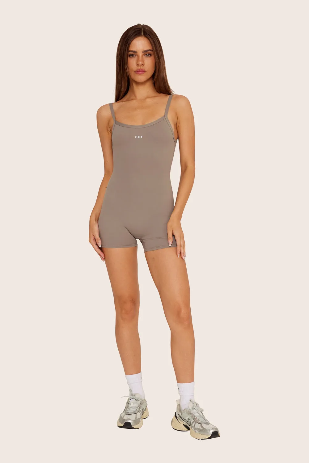 SPORTBODY® SPORTY SCOOP SUIT - STONE sold by SETactive product image thumbnail 2