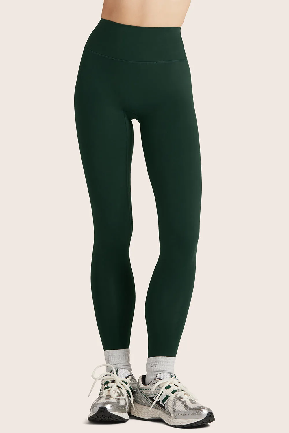 SPORTBODY® (BLOOPERS) SPORTY HIGH-RISE LEGGINGS - BEETLE sold by SETactive