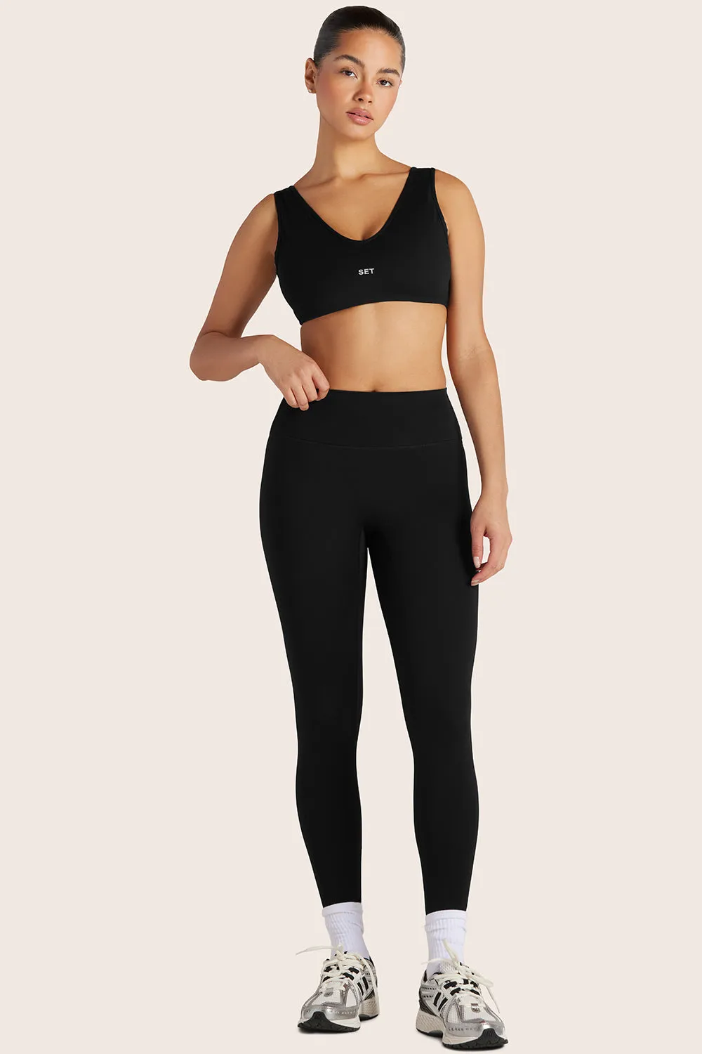 SPORTBODY® (BLOOPERS) SPORTY MID-RISE LEGGINGS - ONYX sold by SETactive product image thumbnail 2