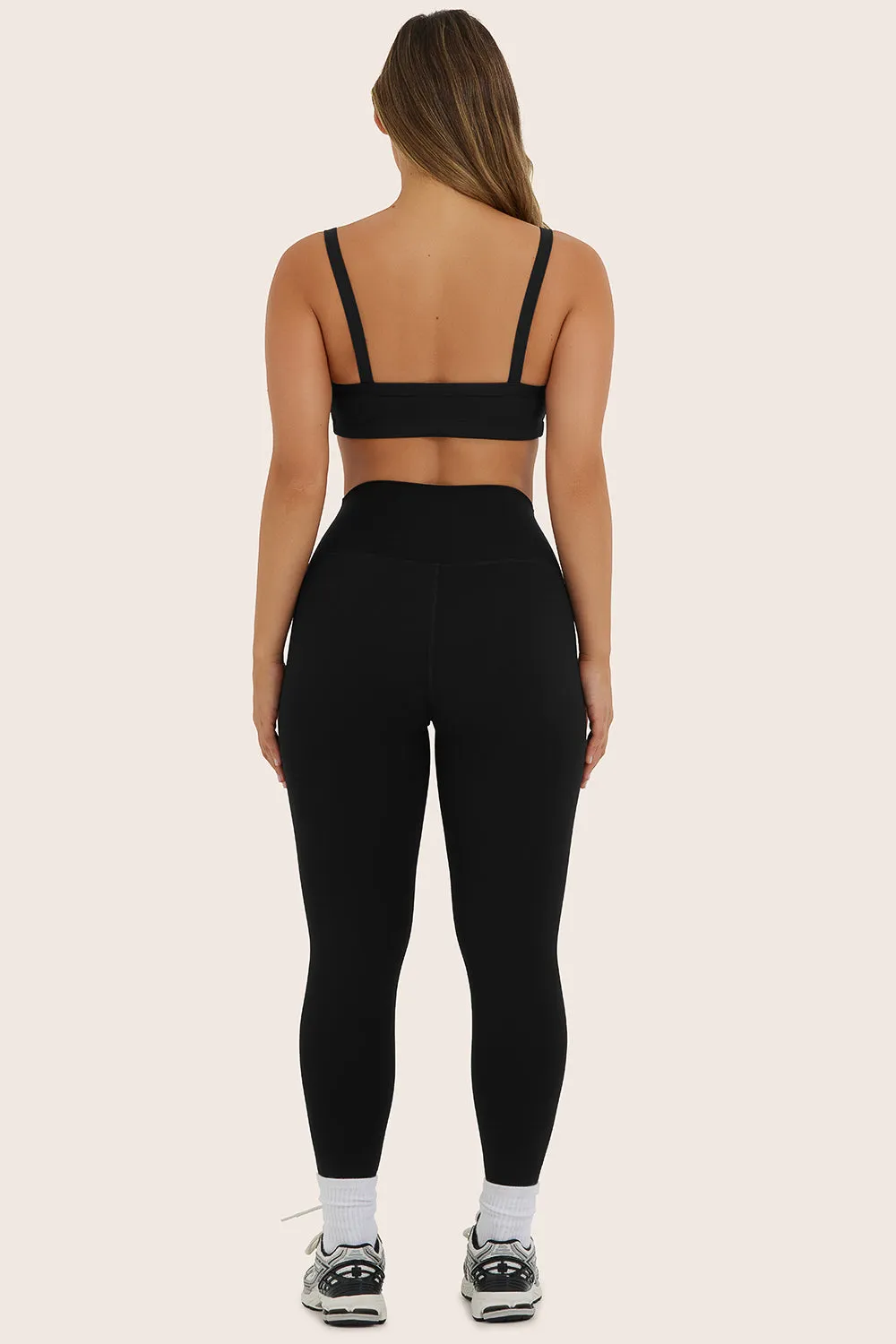 SPORTBODY® SPORTY HIGH-RISE LEGGINGS - ONYX sold by SETactive product image thumbnail 3