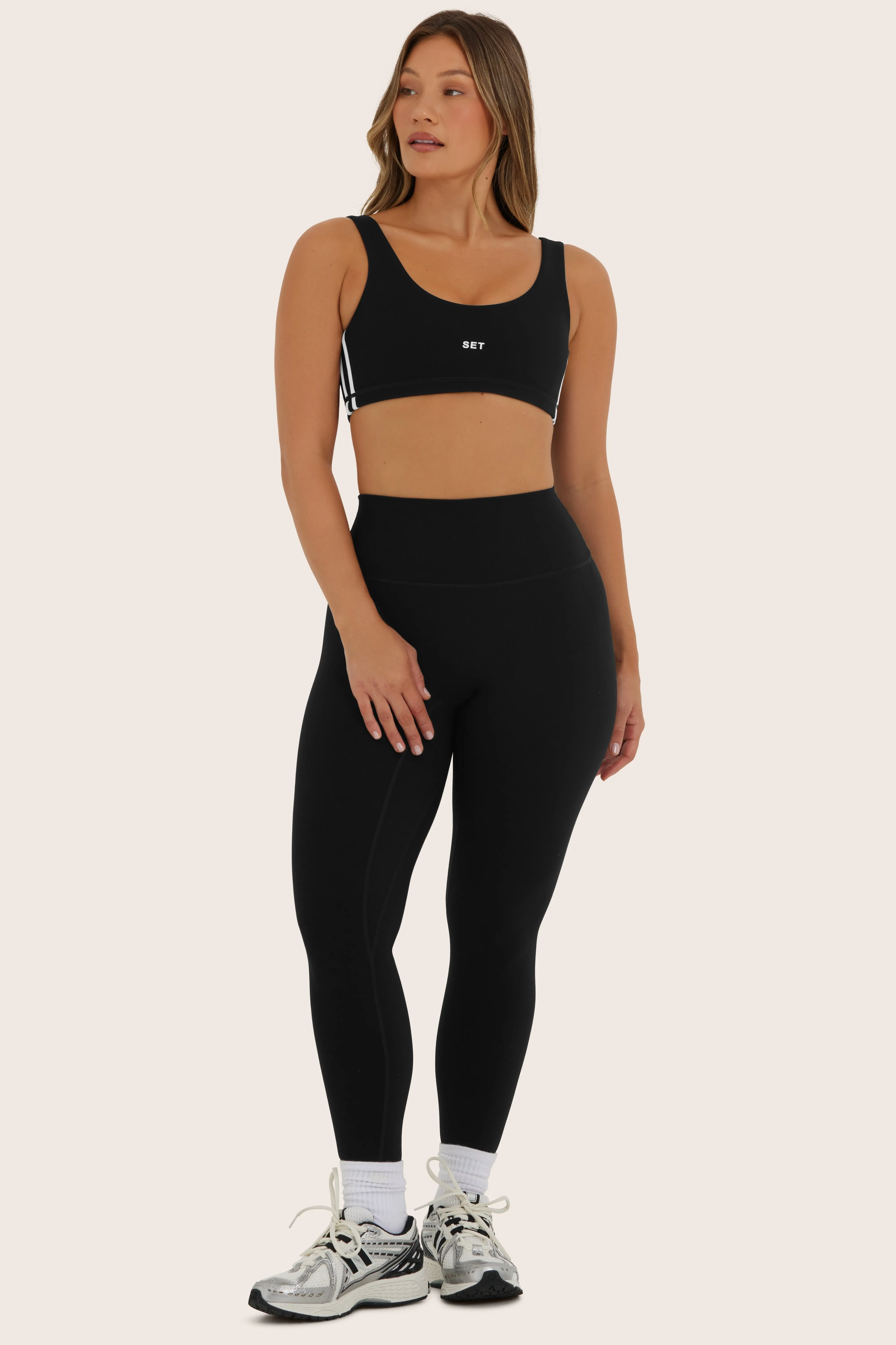SPORTBODY® SPORTY HIGH-RISE LEGGINGS - ORCA sold by SETactive product image thumbnail 2