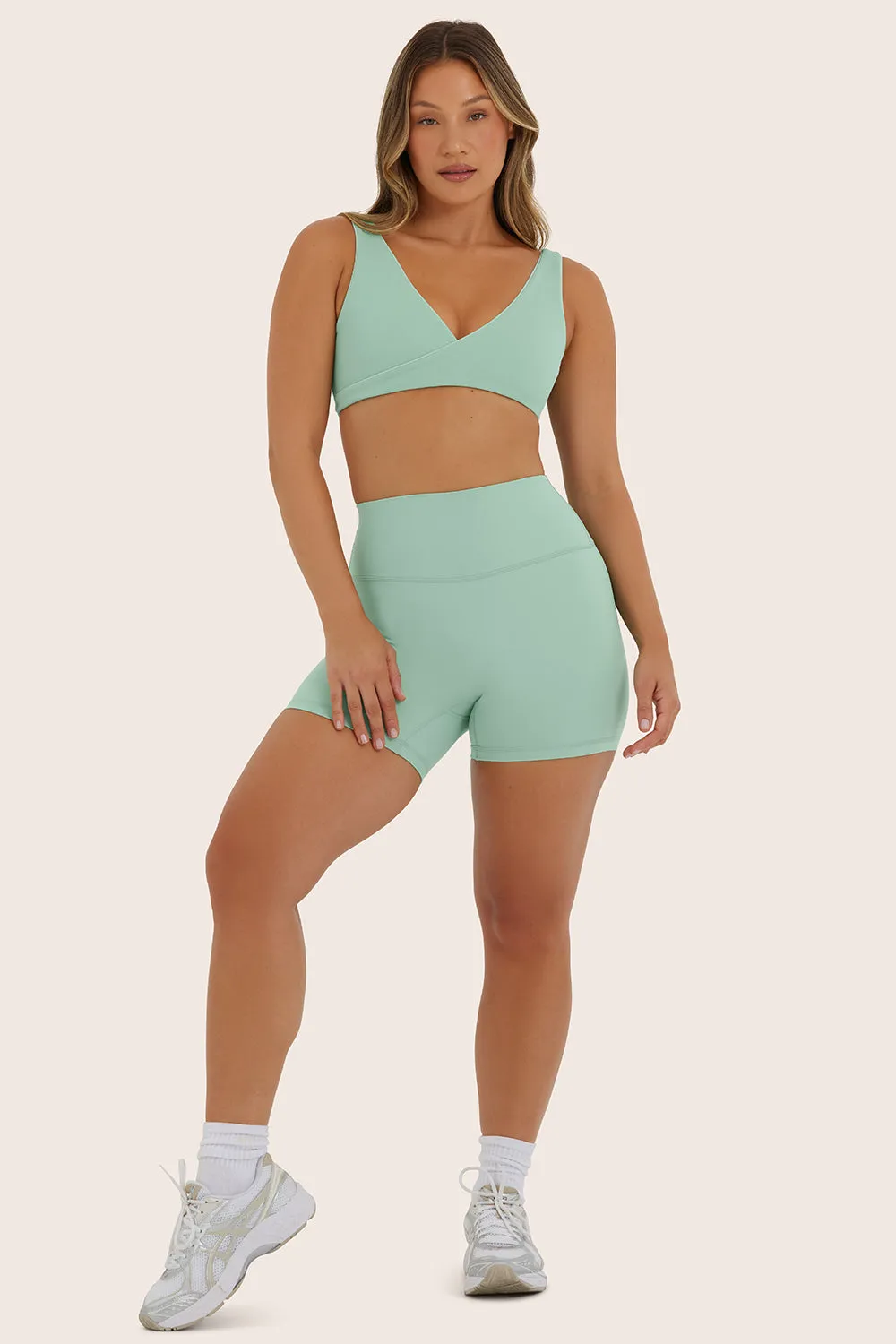 AIRLUXE BREATHE SHORTS - JULEP sold by SETactive product image thumbnail 2