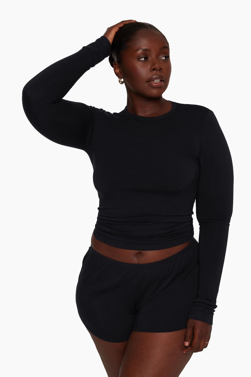 SET SLEEP™ FITTED LONG SLEEVE - ONYX sold by SETactive product image thumbnail 3