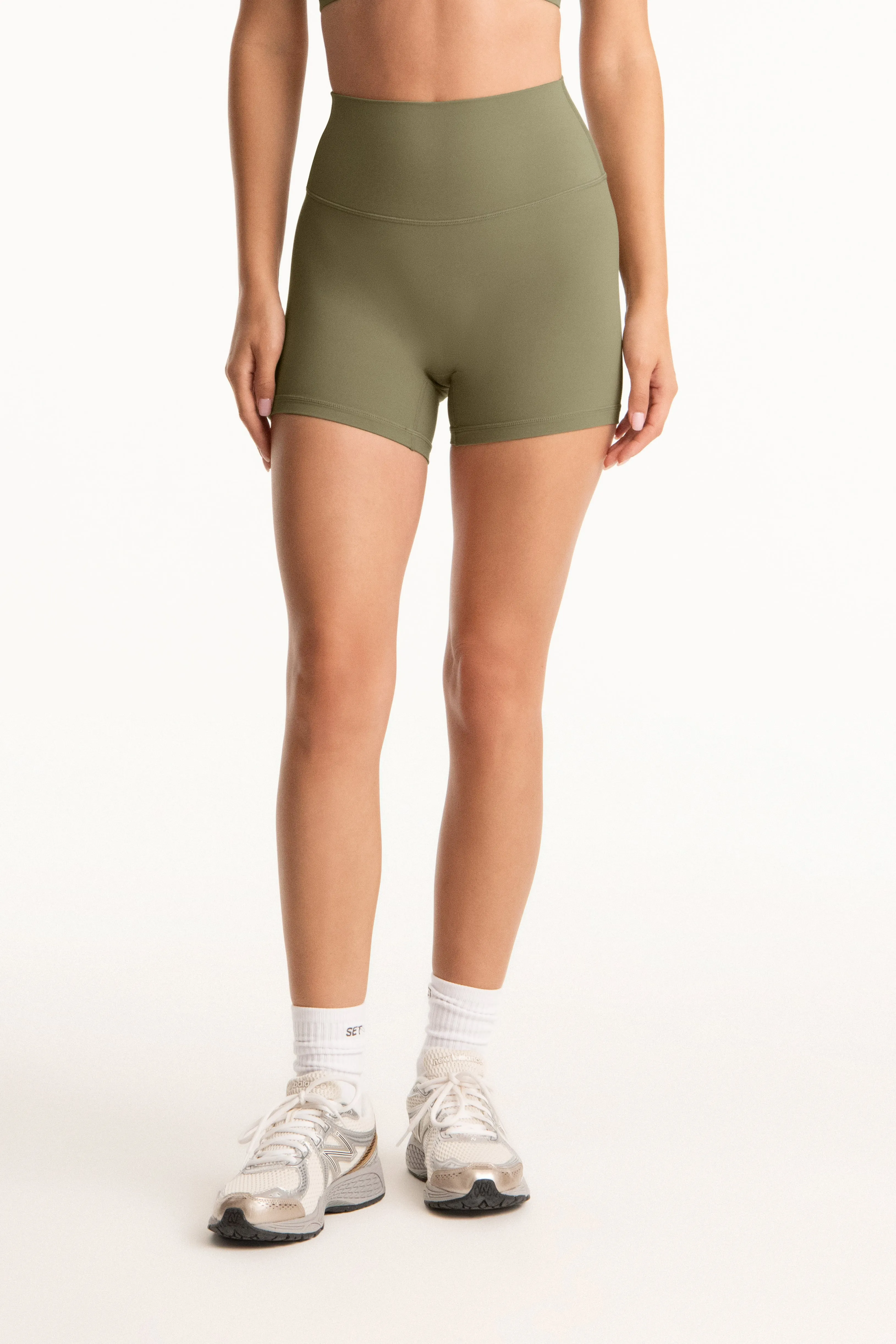 AIRLUXE BREATHE PARKE SHORTS - BEACHGRASS sold by SETactive