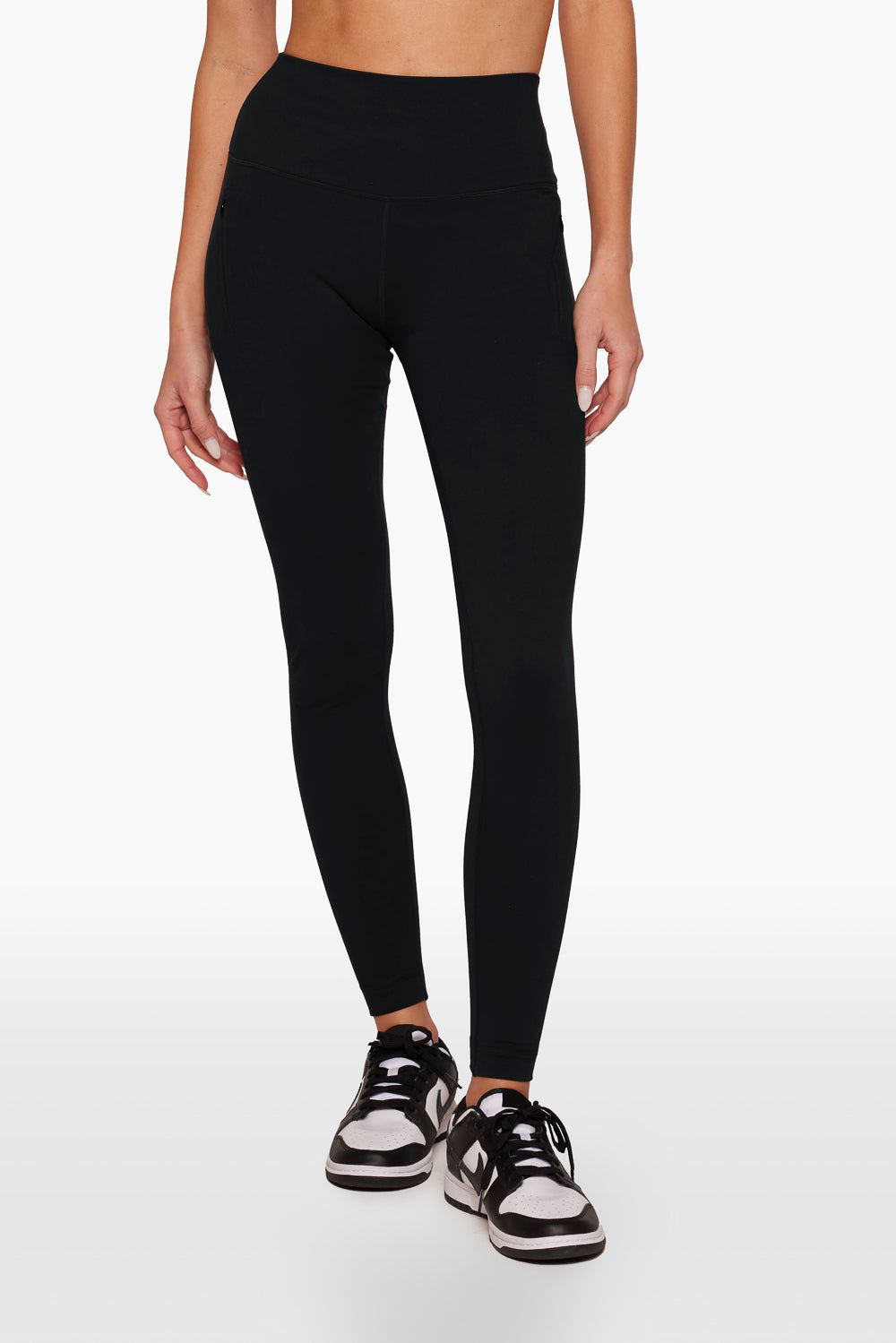 LUXFORM® ZIP POCKET LEGGINGS - ONYX sold by SETactive