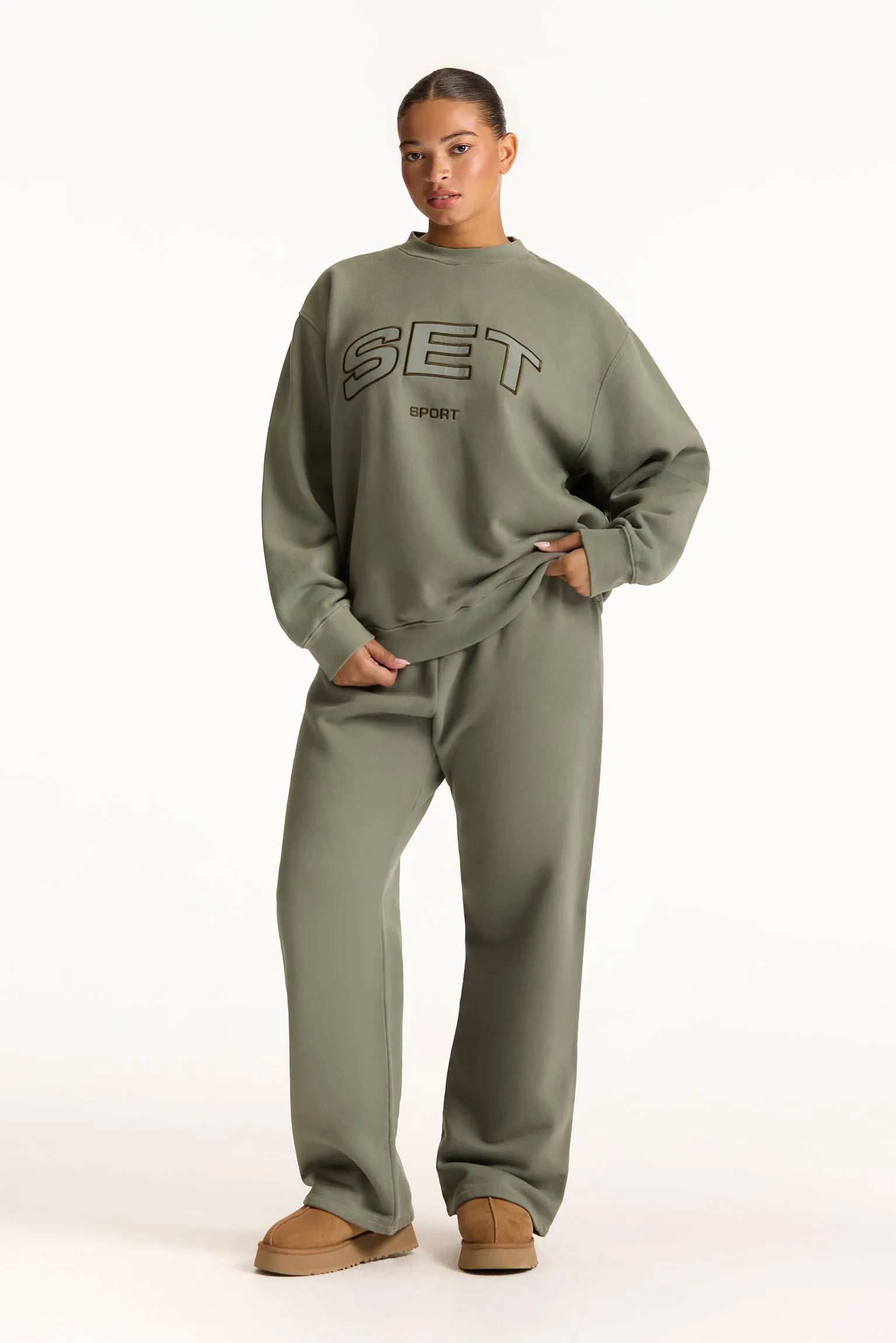 MIDWEIGHT SWEATS STAPLE STRAIGHT LEG SWEATPANTS - KELP sold by SETactive product image thumbnail 3