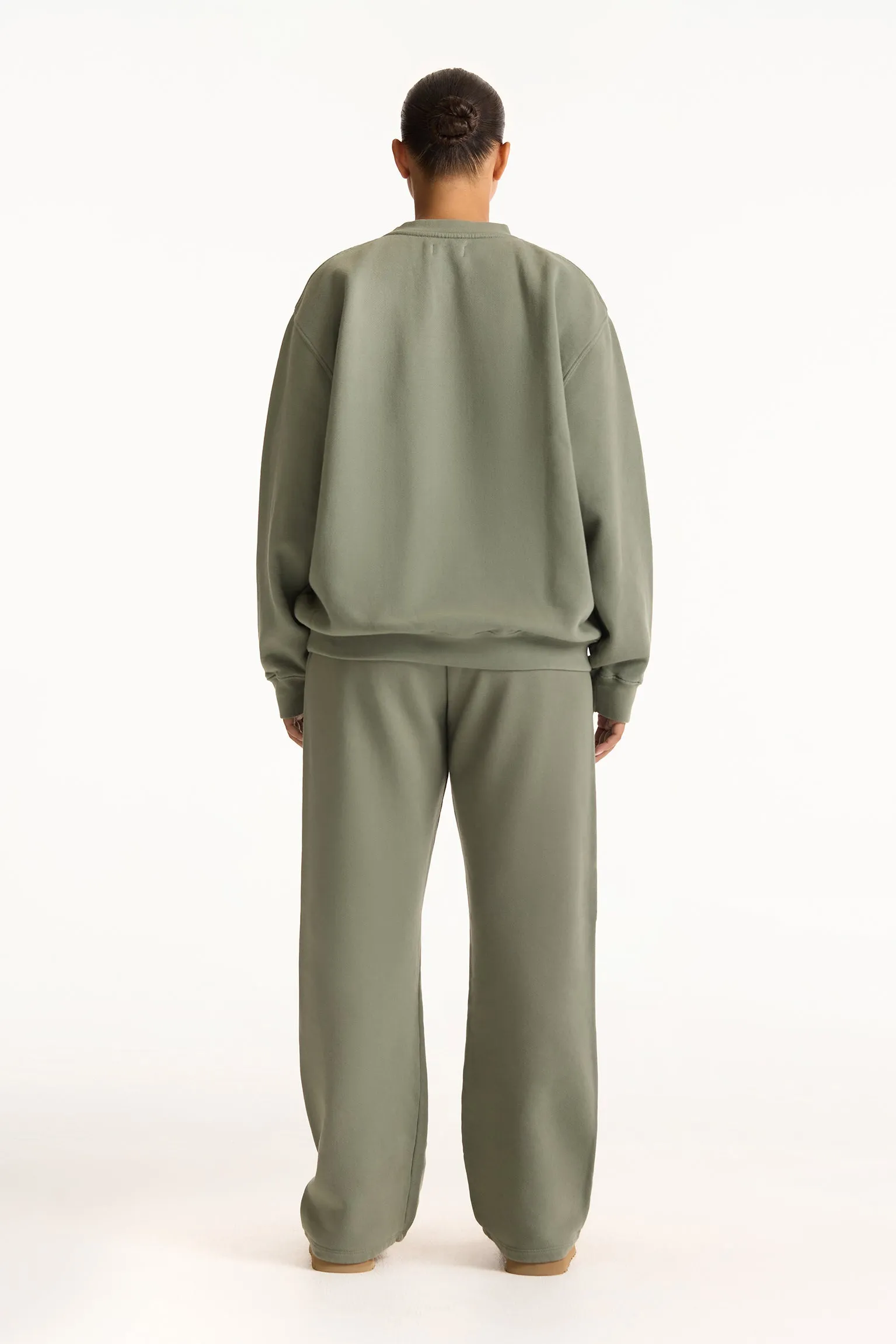 MIDWEIGHT SWEATS STAPLE STRAIGHT LEG SWEATPANTS - KELP sold by SETactive product image thumbnail 4