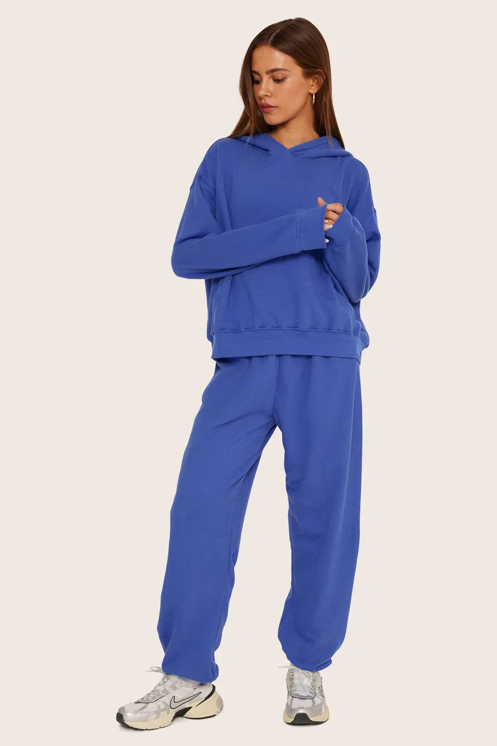 LIGHTWEIGHT SWEATS CLASSIC HOODIE - JETSETTER sold by SETactive product image thumbnail 3