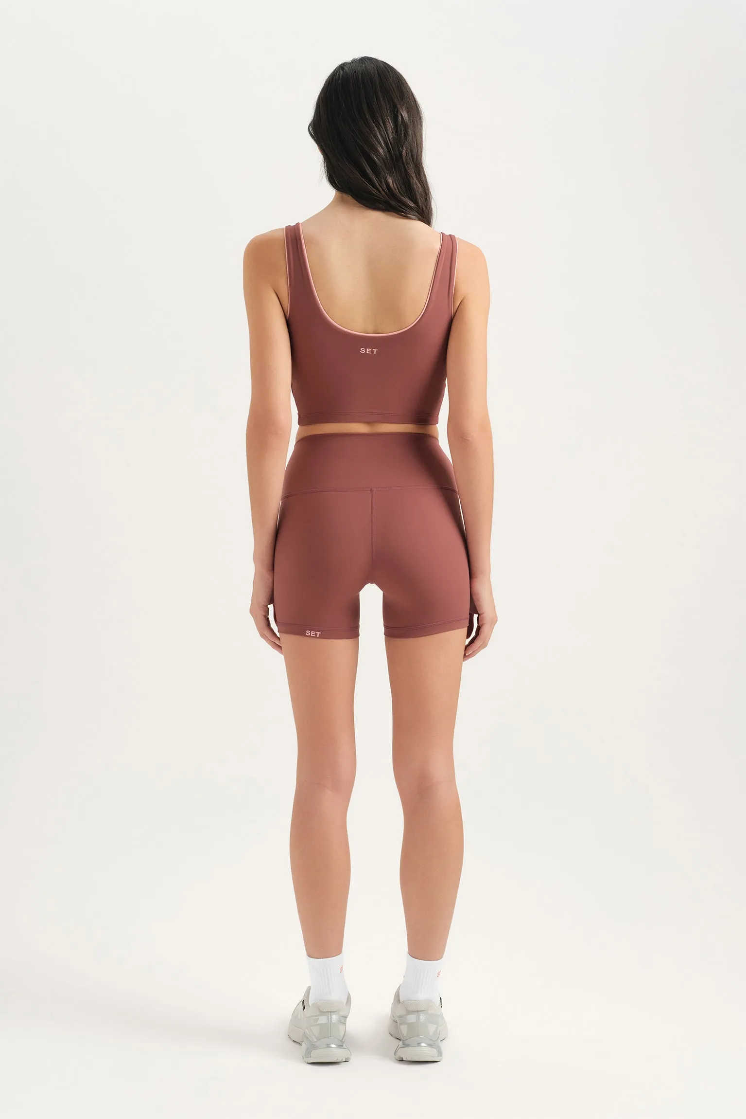 AIRLUXE BREATHE SHORTS - EMBER sold by SETactive product image thumbnail 4