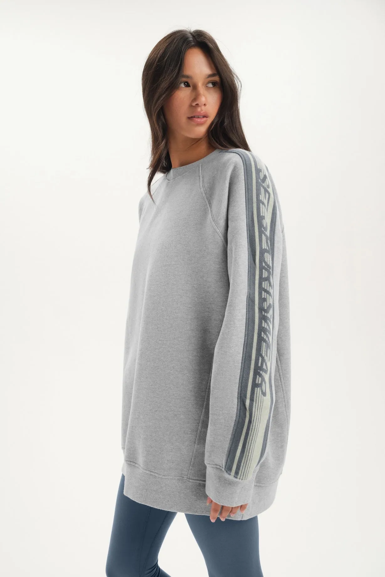 MIDWEIGHT SWEATS STAPLE PANELED CREWNECK - IRON HEATHER GREY/ZUMA sold by SETactive product image thumbnail 3