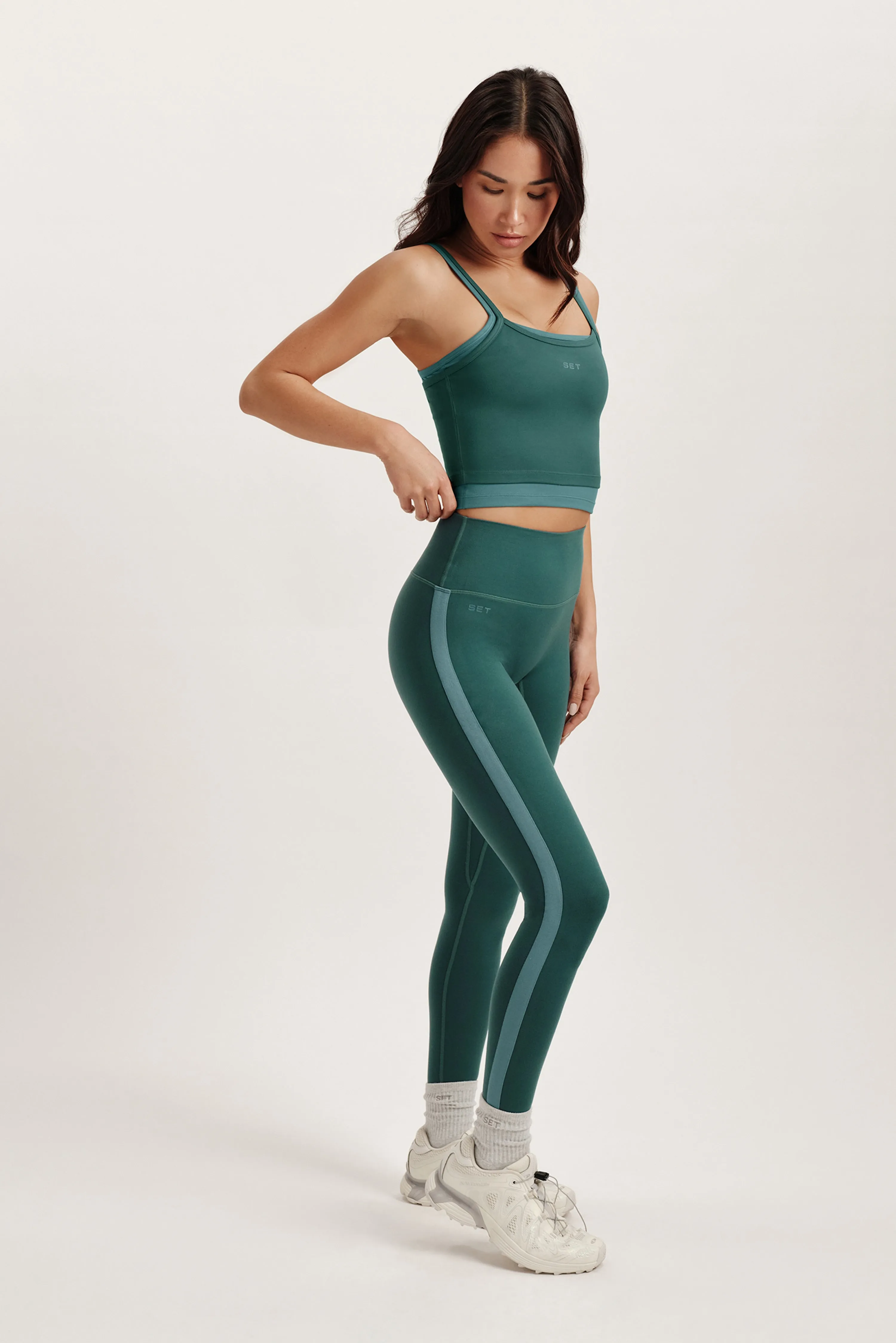 FORMCLOUD® CLOUD LINE LEGGINGS - SYNC sold by SETactive product image thumbnail 3