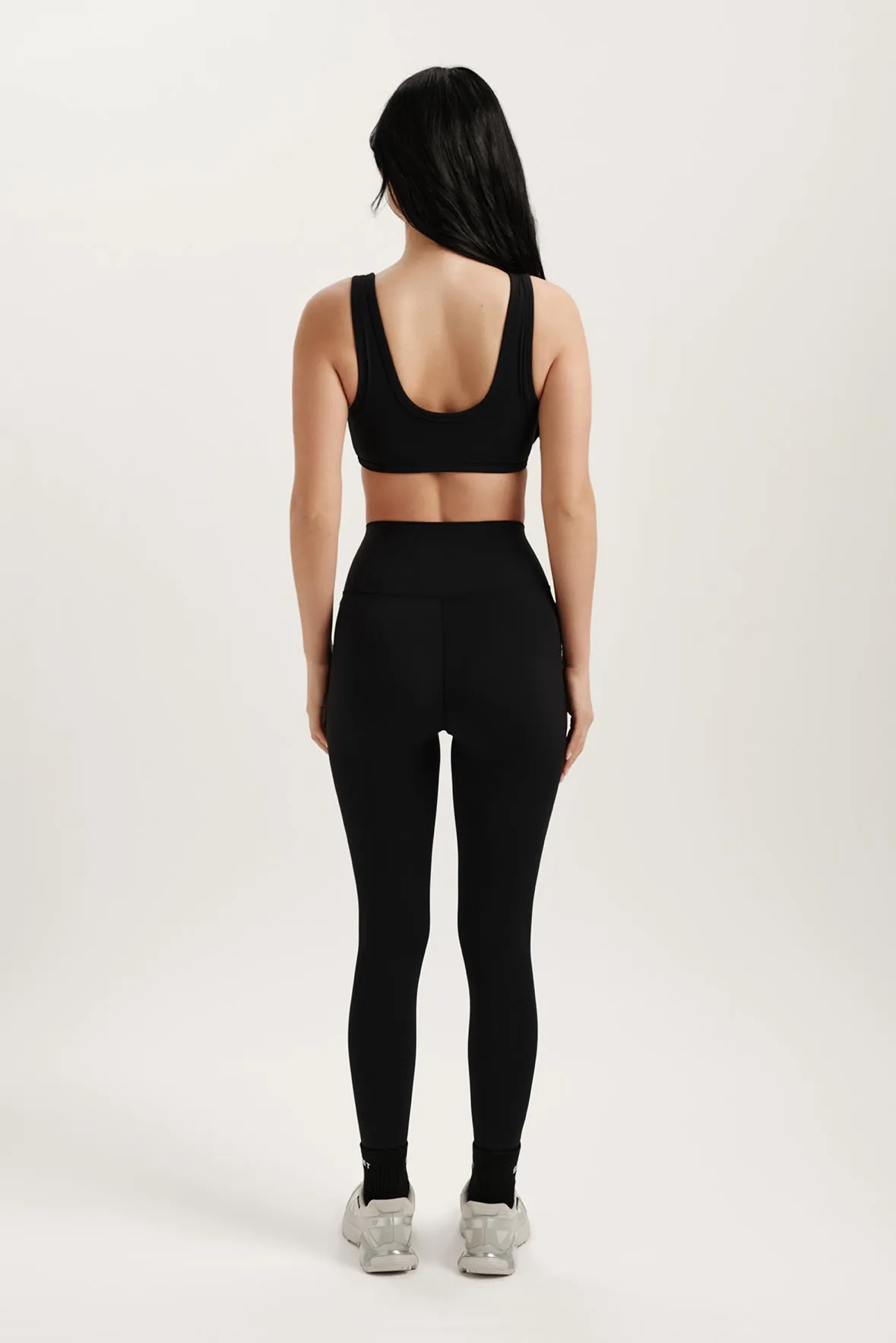BREATHE SCOOP BRA - ONYX sold by SETactive product image thumbnail 4
