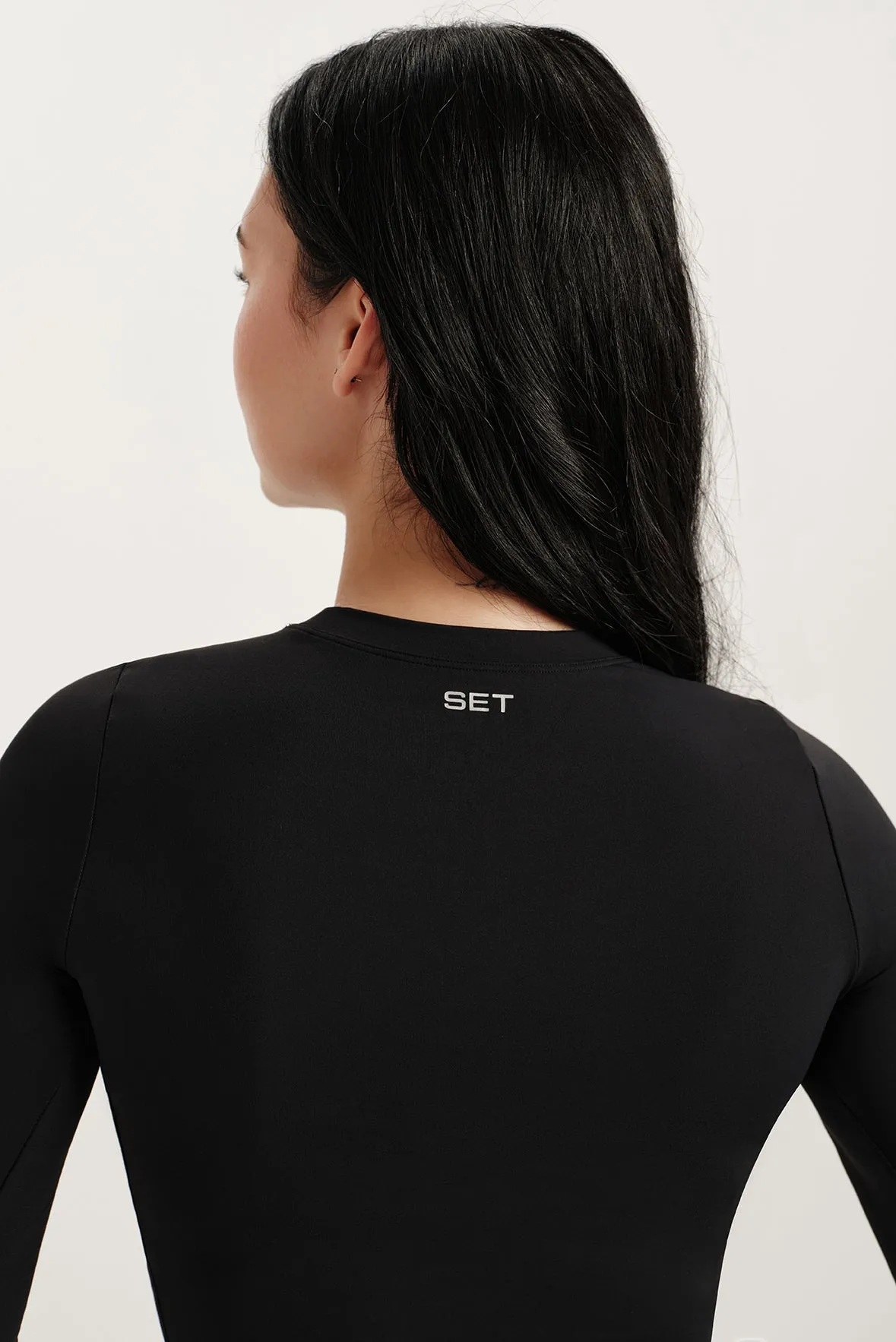 BREATHE LONG SLEEVE - ONYX sold by SETactive product image thumbnail 5