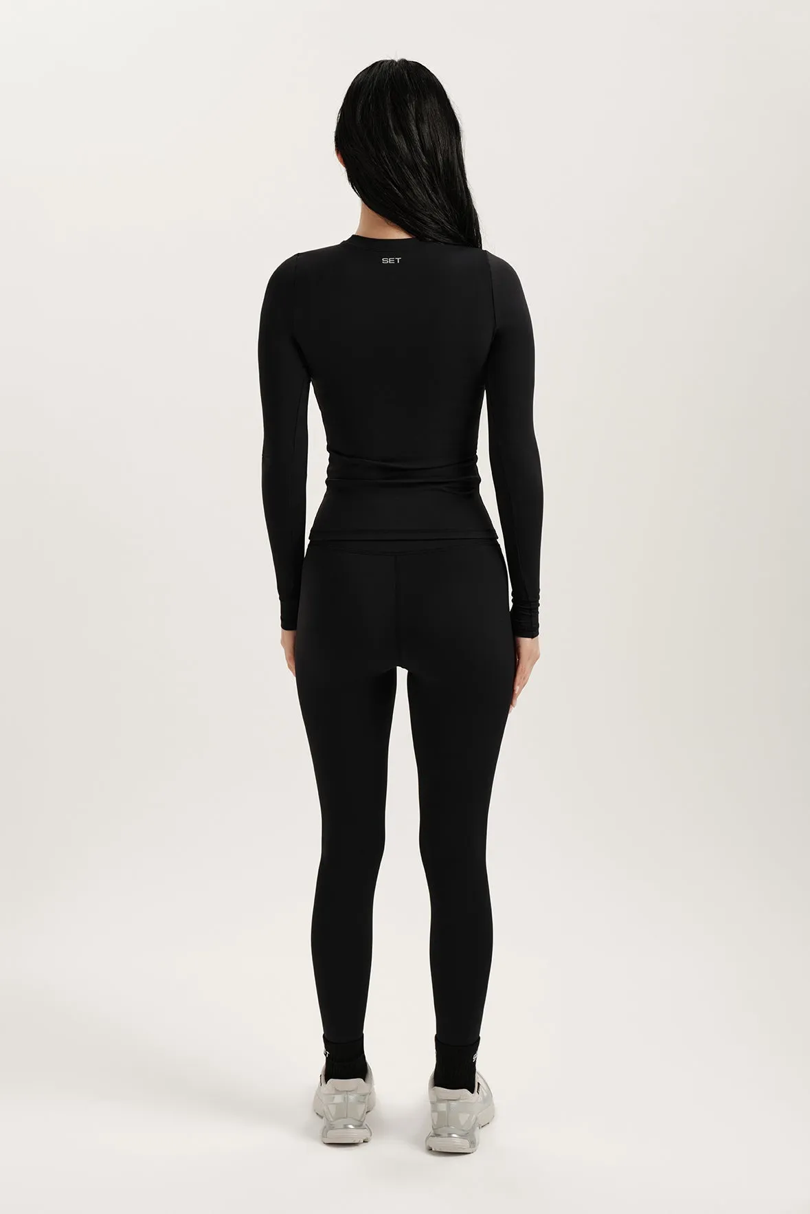 BREATHE LONG SLEEVE - ONYX sold by SETactive product image thumbnail 4