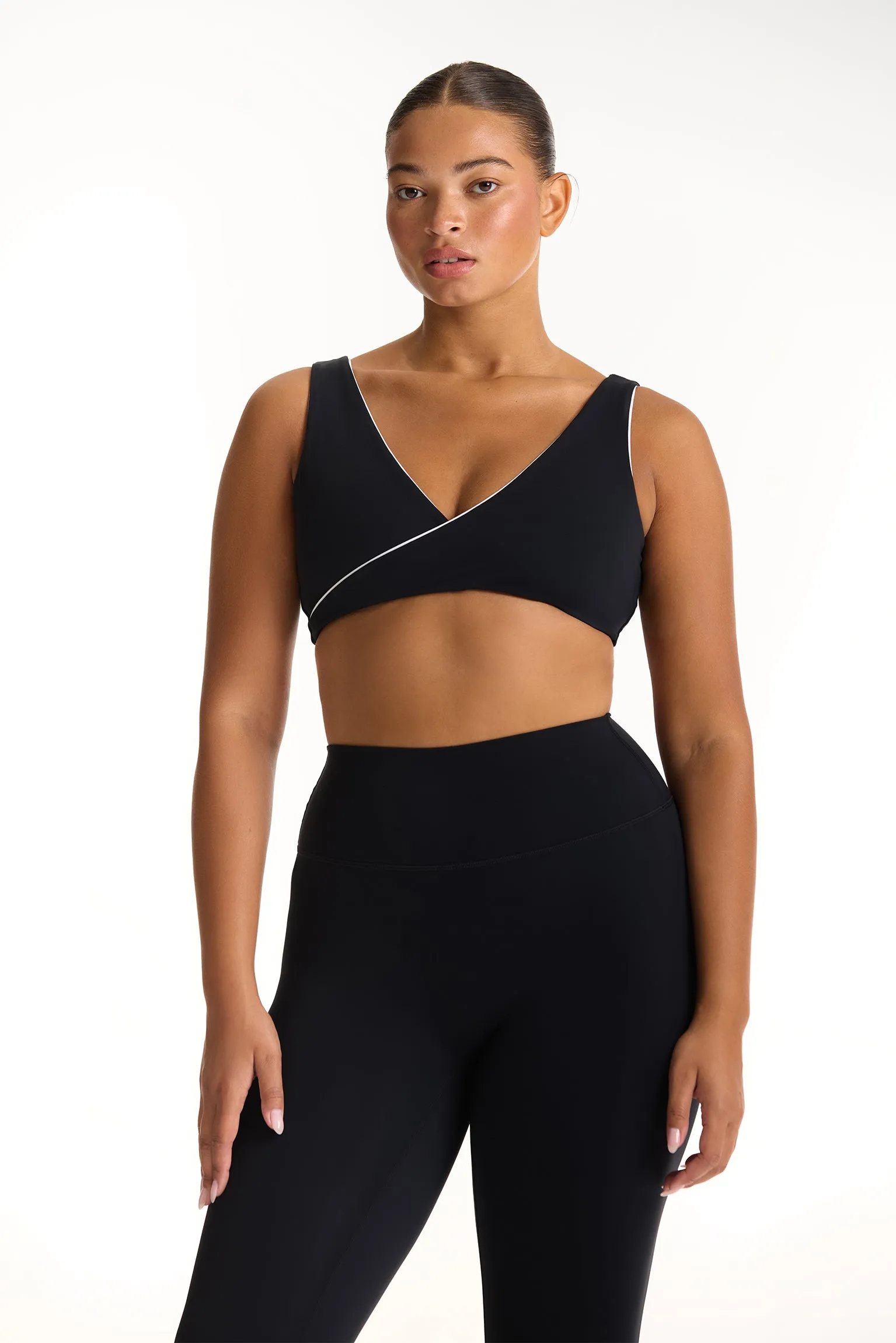 BREATHE CONTRAST WRAP BRA - ORCA sold by SETactive