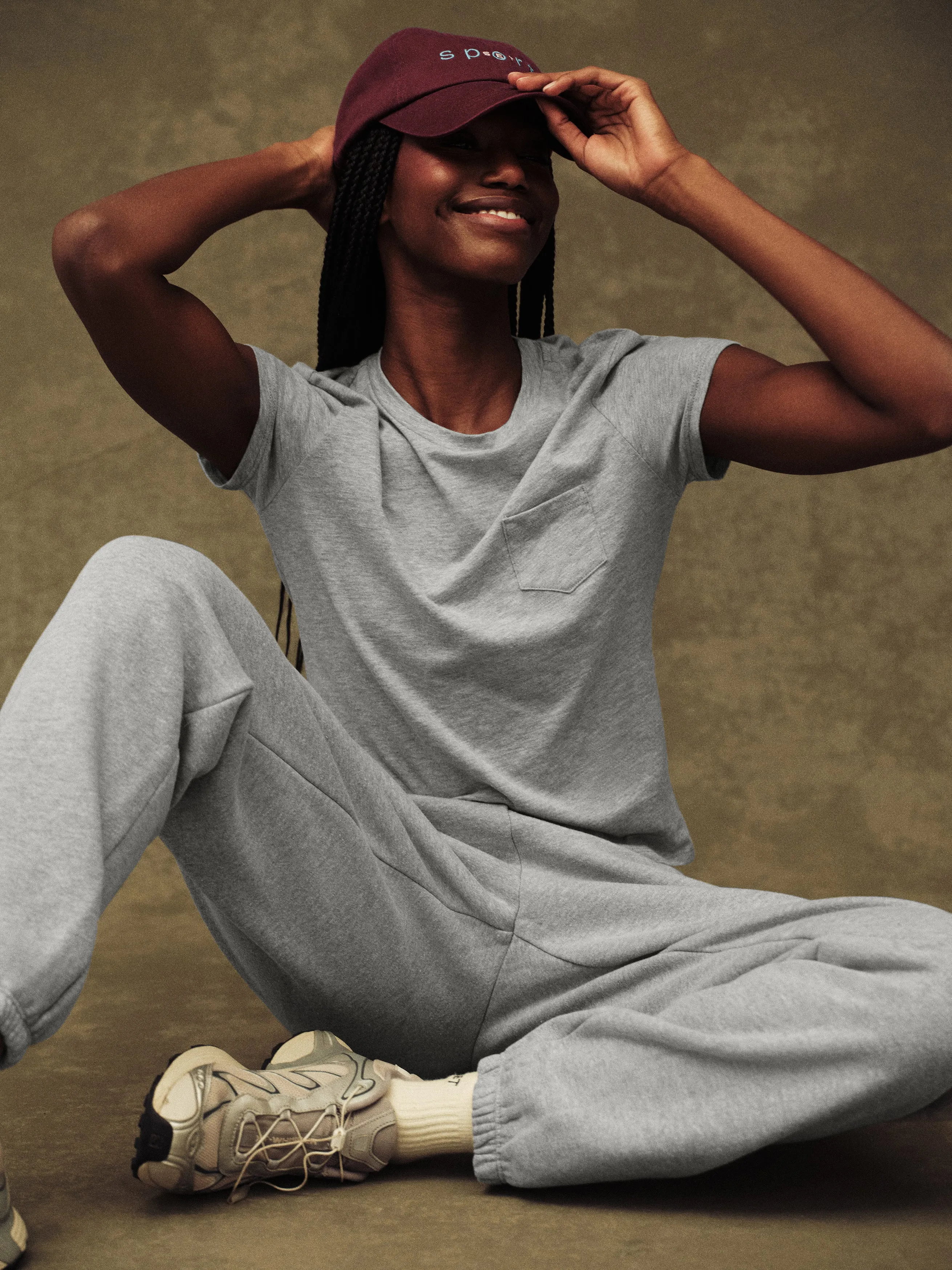 MIDWEIGHT SWEATS STAPLE OLD SCHOOL SWEATPANTS - FOG HEATHER GREY sold by SETactive