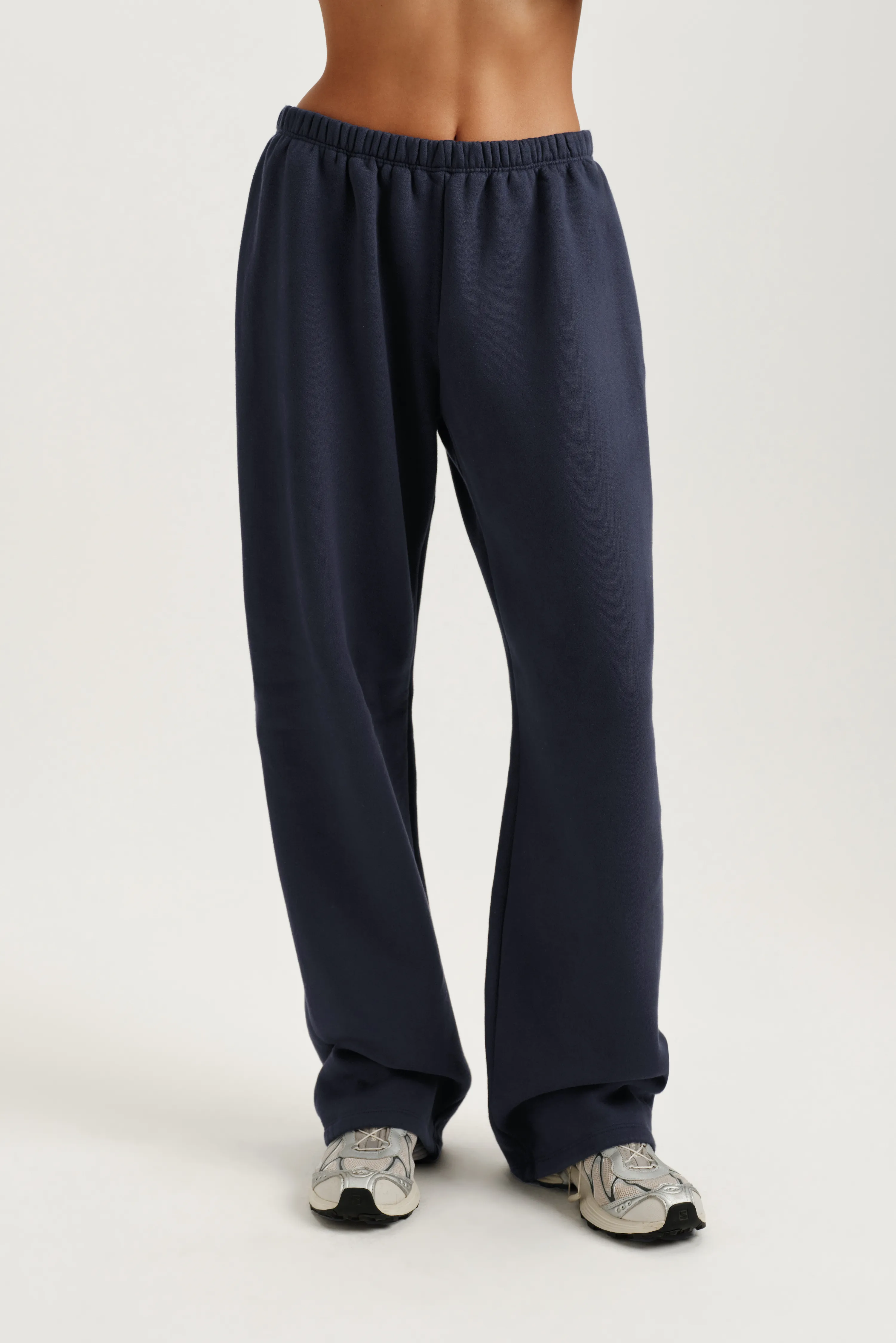 MIDWEIGHT SWEATS STAPLE STRAIGHT LEG SWEATPANTS - INDIGO sold by SETactive product image thumbnail 2
