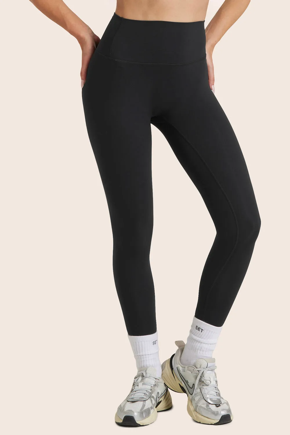 BREATHE 1.0 HIGH-RISE LEGGINGS - ONYX sold by SETactive