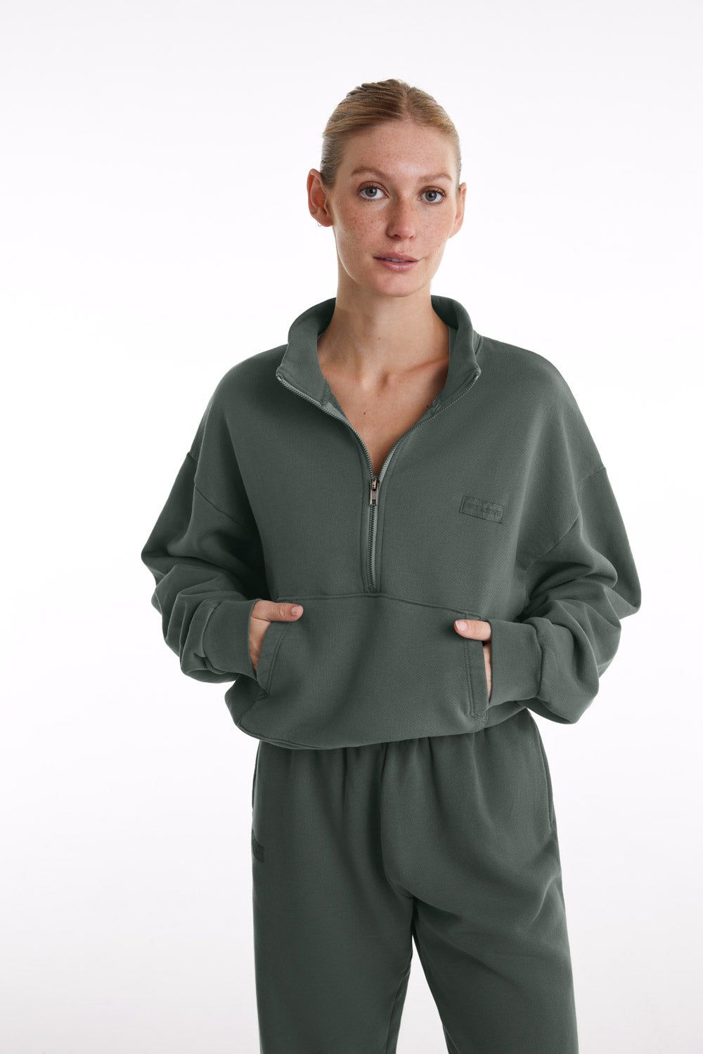 HALF ZIP - VEGAS sold by SETactive