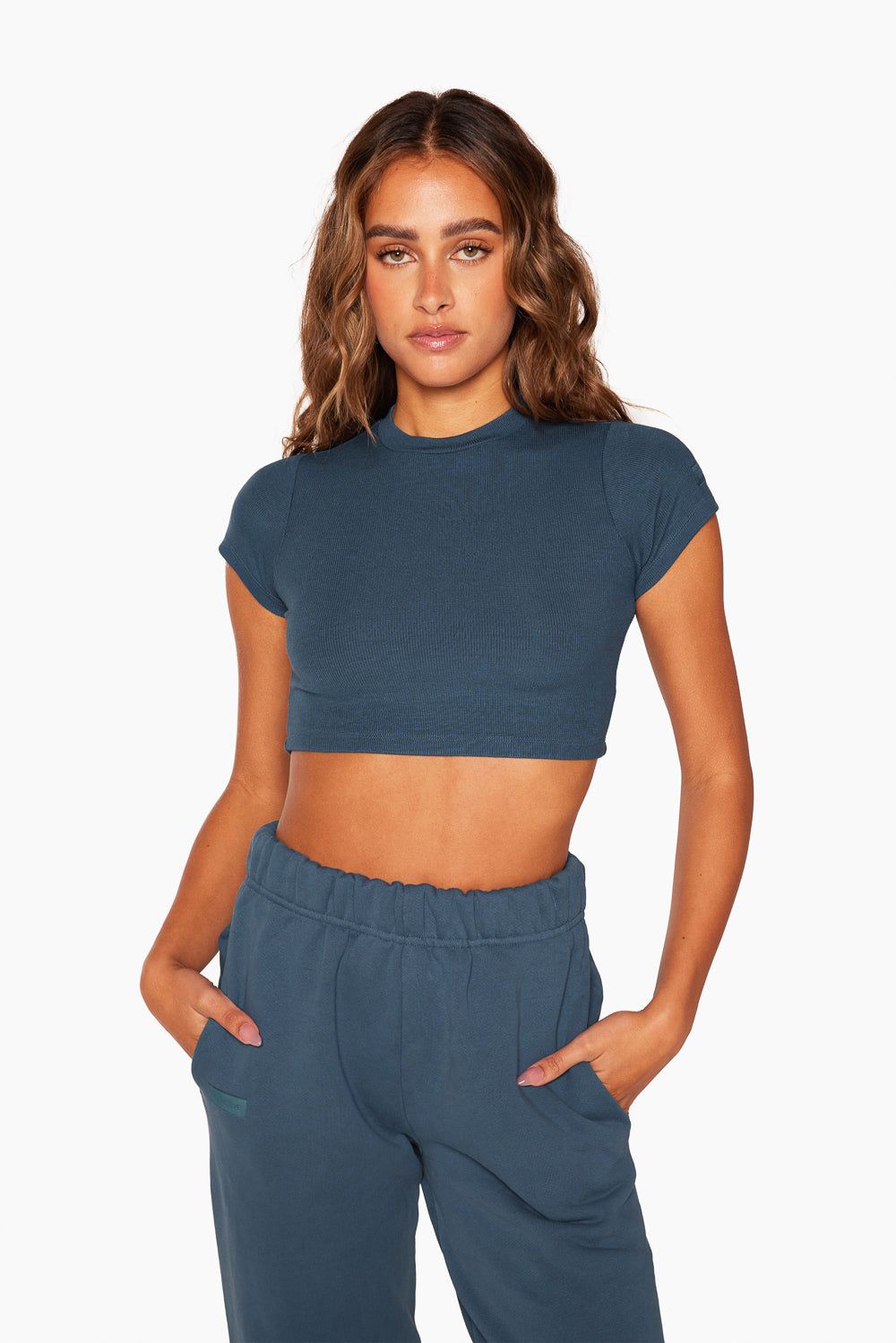 FORM CROP - RIVER sold by SETactive product image thumbnail 2