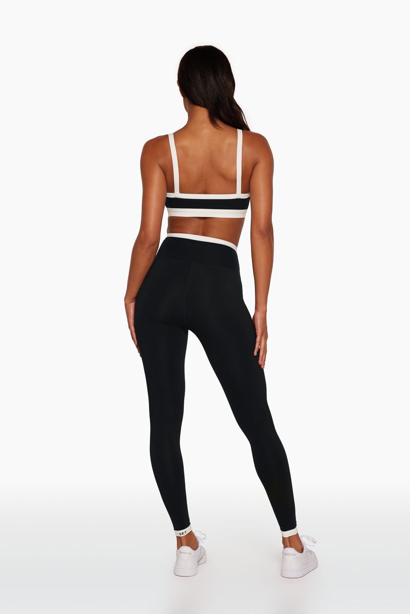 SPORTBODY® LEGGINGS - CONTRAST sold by SETactive product image thumbnail 3