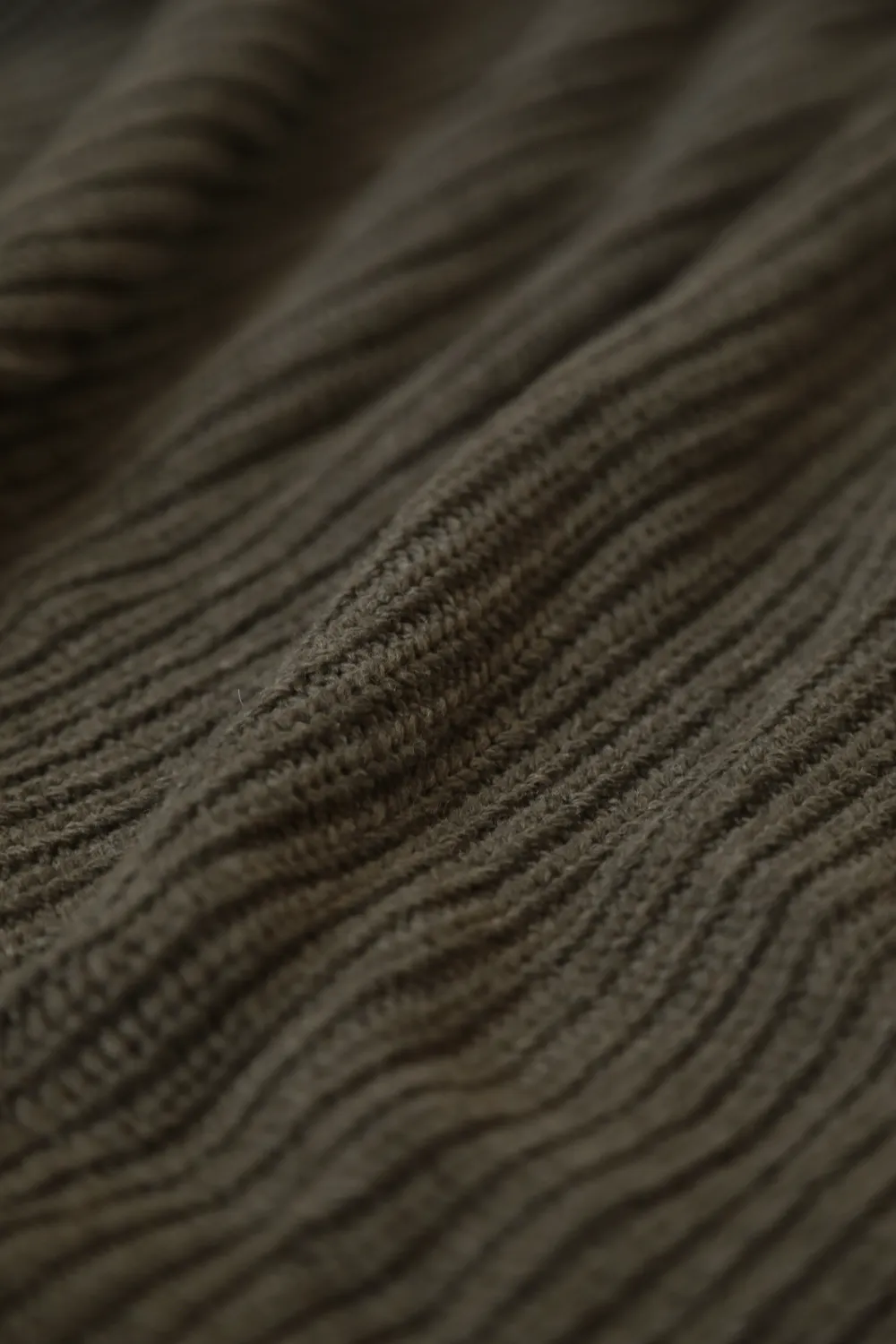 CHUNKY RIB KNIT OVERSIZED MOCK NECK SWEATER - SHADOW sold by SETactive product image thumbnail 5