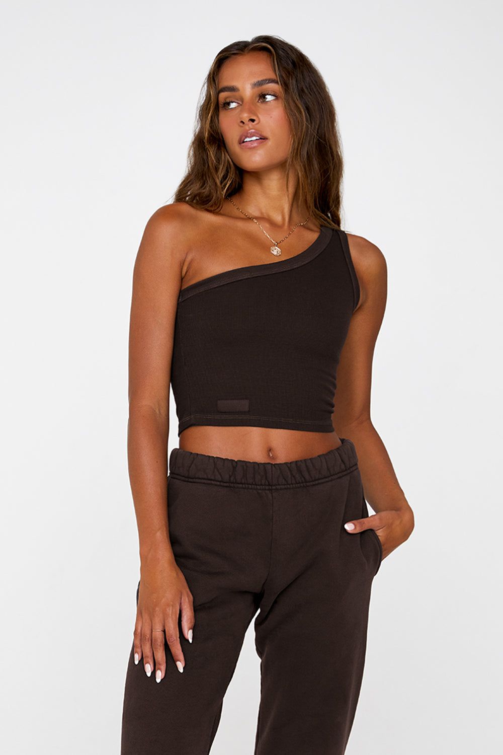 WEEKEND TANK - ESPRESSO sold by SETactive product image thumbnail 2