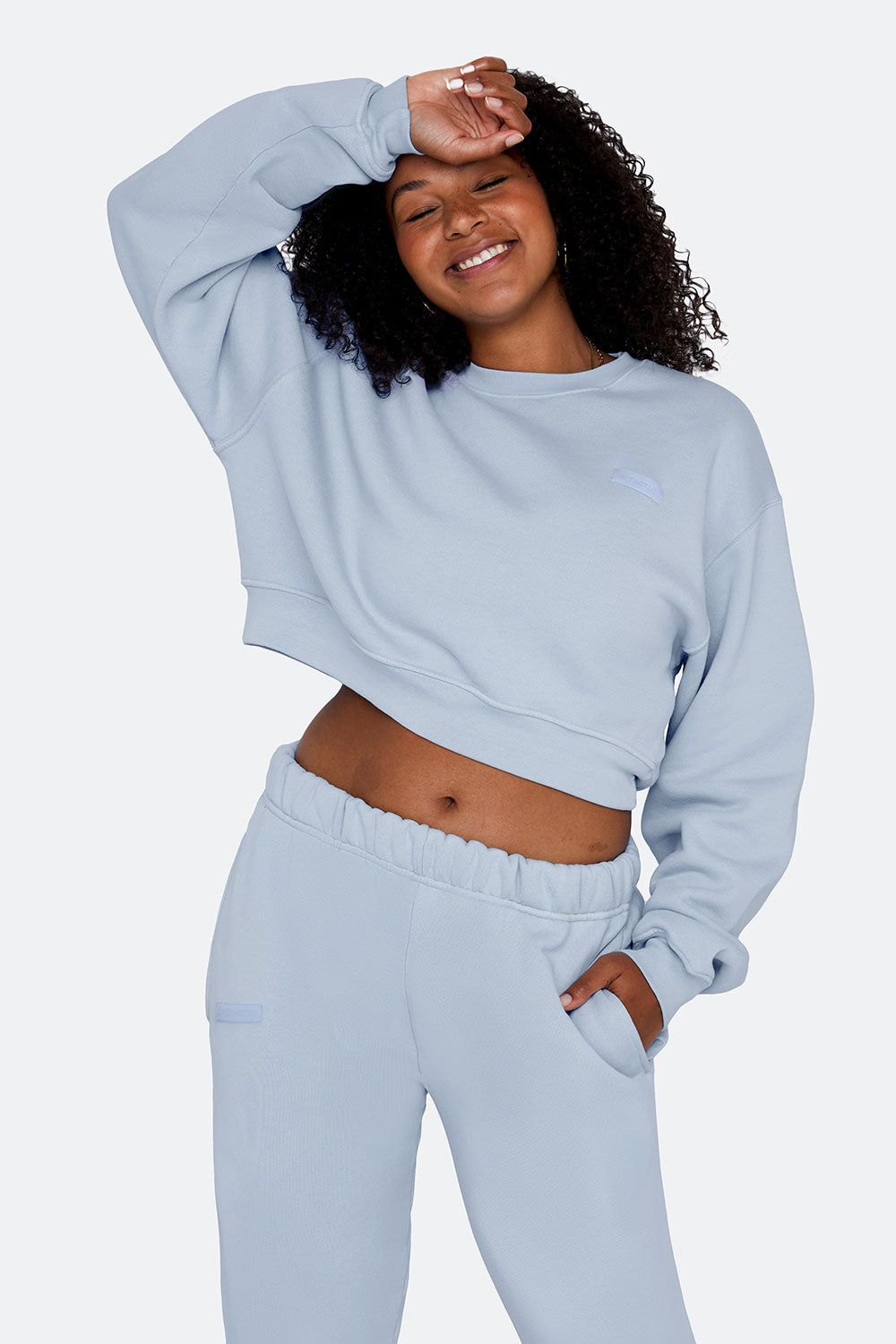 CROPPED CREWNECK - FROST sold by SETactive product image thumbnail 2