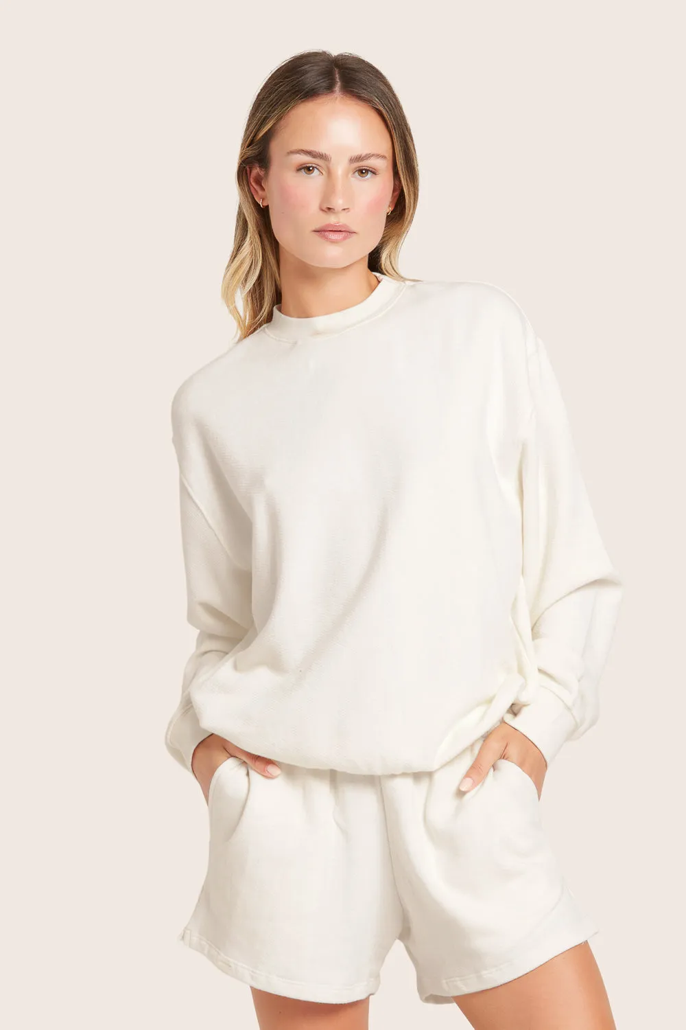 LIGHTWEIGHT SWEATS CLASSIC CREWNECK - BLANC sold by SETactive