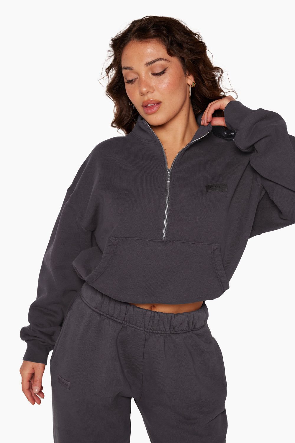 HALF ZIP - PEBBLE sold by SETactive product image thumbnail 2