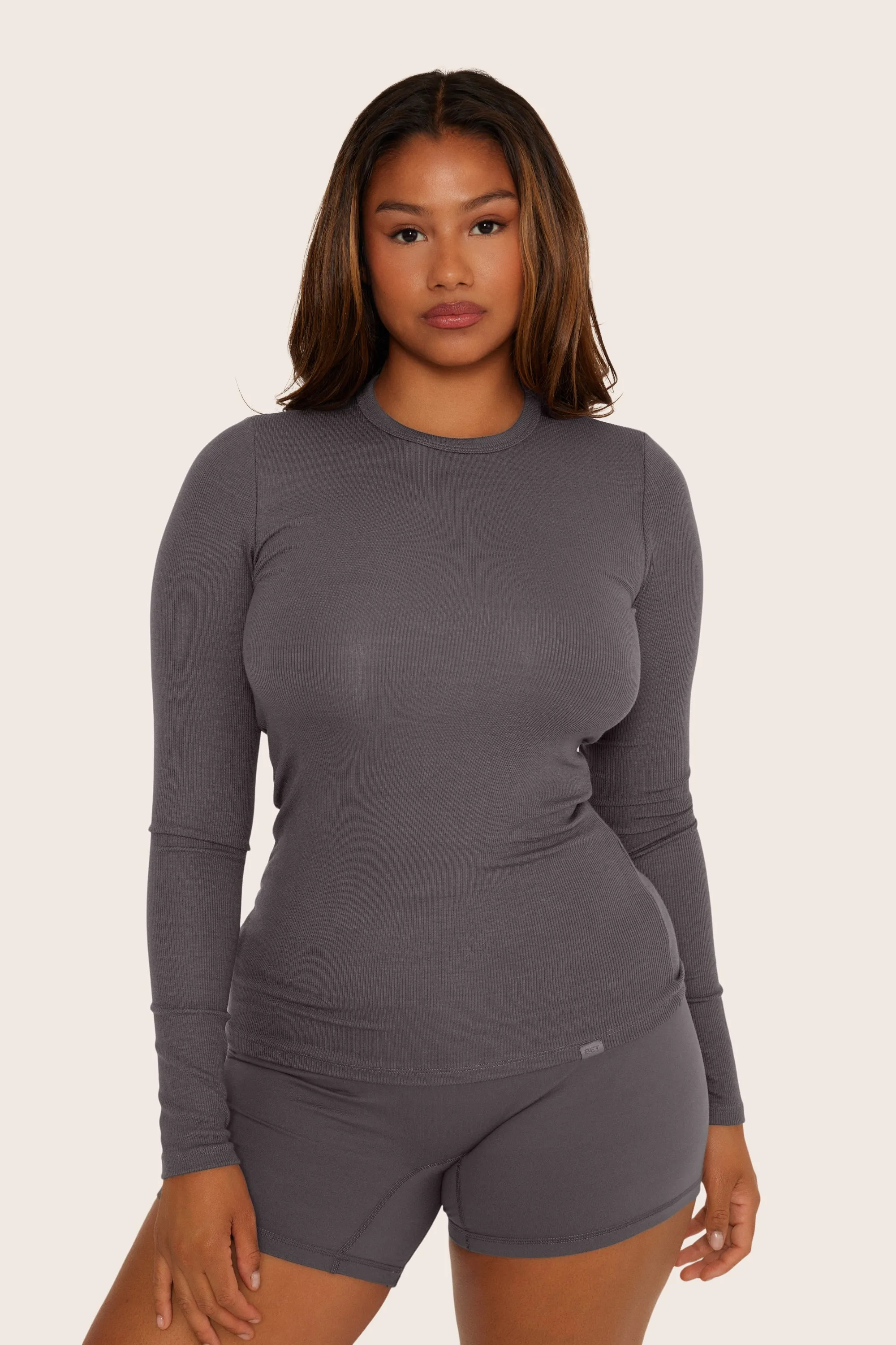 RIBBED MODAL ESSENTIAL LONG SLEEVE - GRAPHITE sold by SETactive