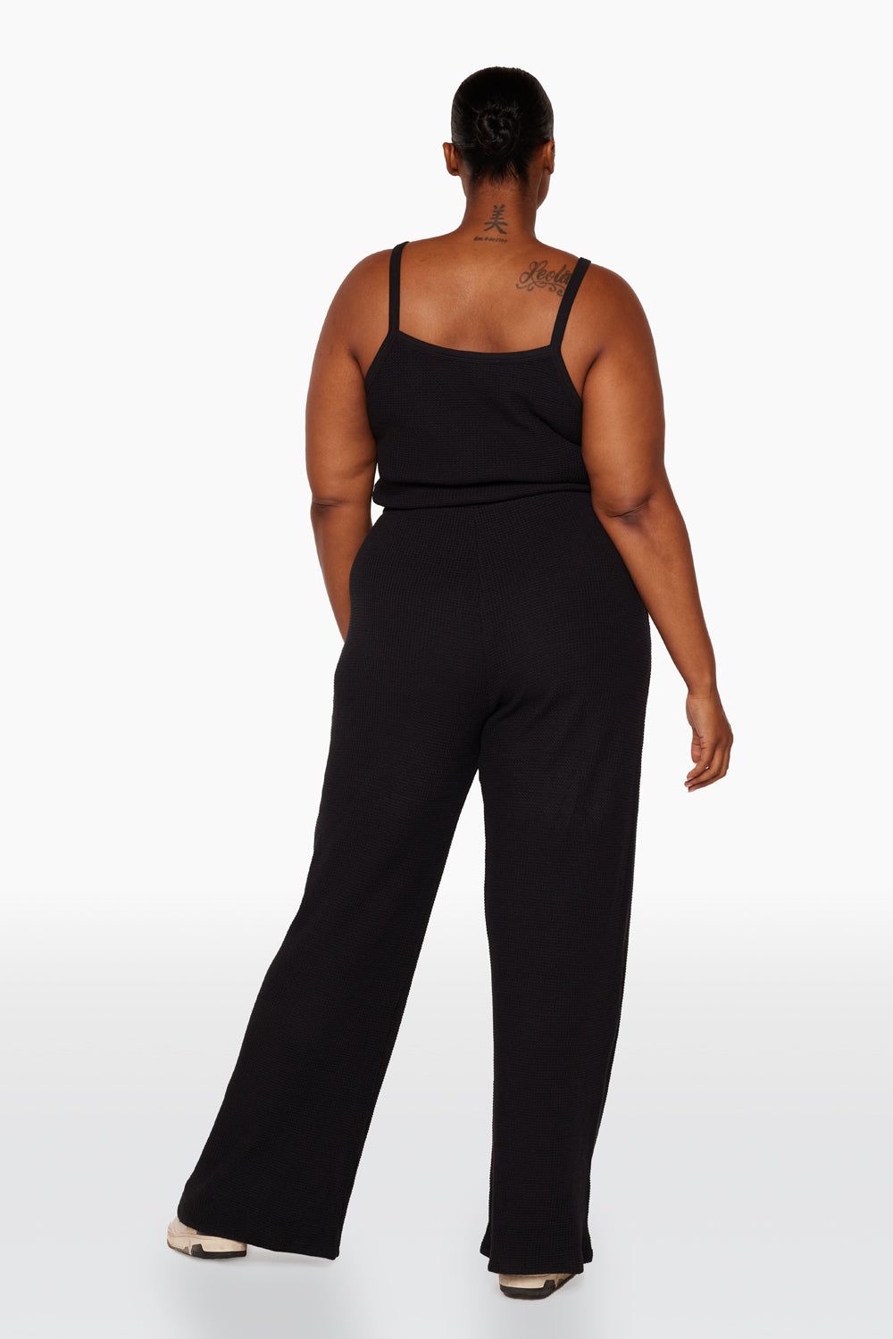 LOUNGE CAMI JUMPSUIT - ONYX sold by SETactive product image thumbnail 2