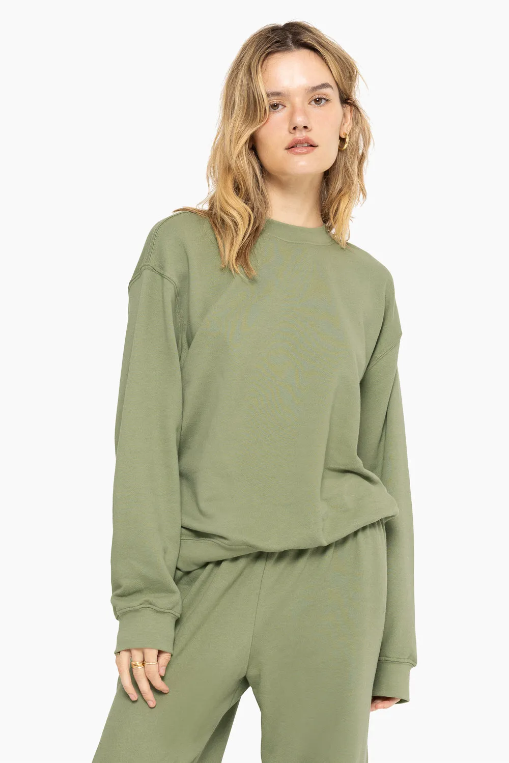 LIGHTWEIGHT SWEATS CLASSIC CREWNECK - PISTACHIO sold by SETactive product image thumbnail 4