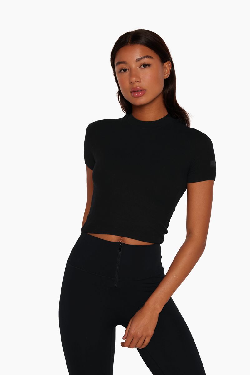 ON-THE-GO TEE - ONYX sold by SETactive