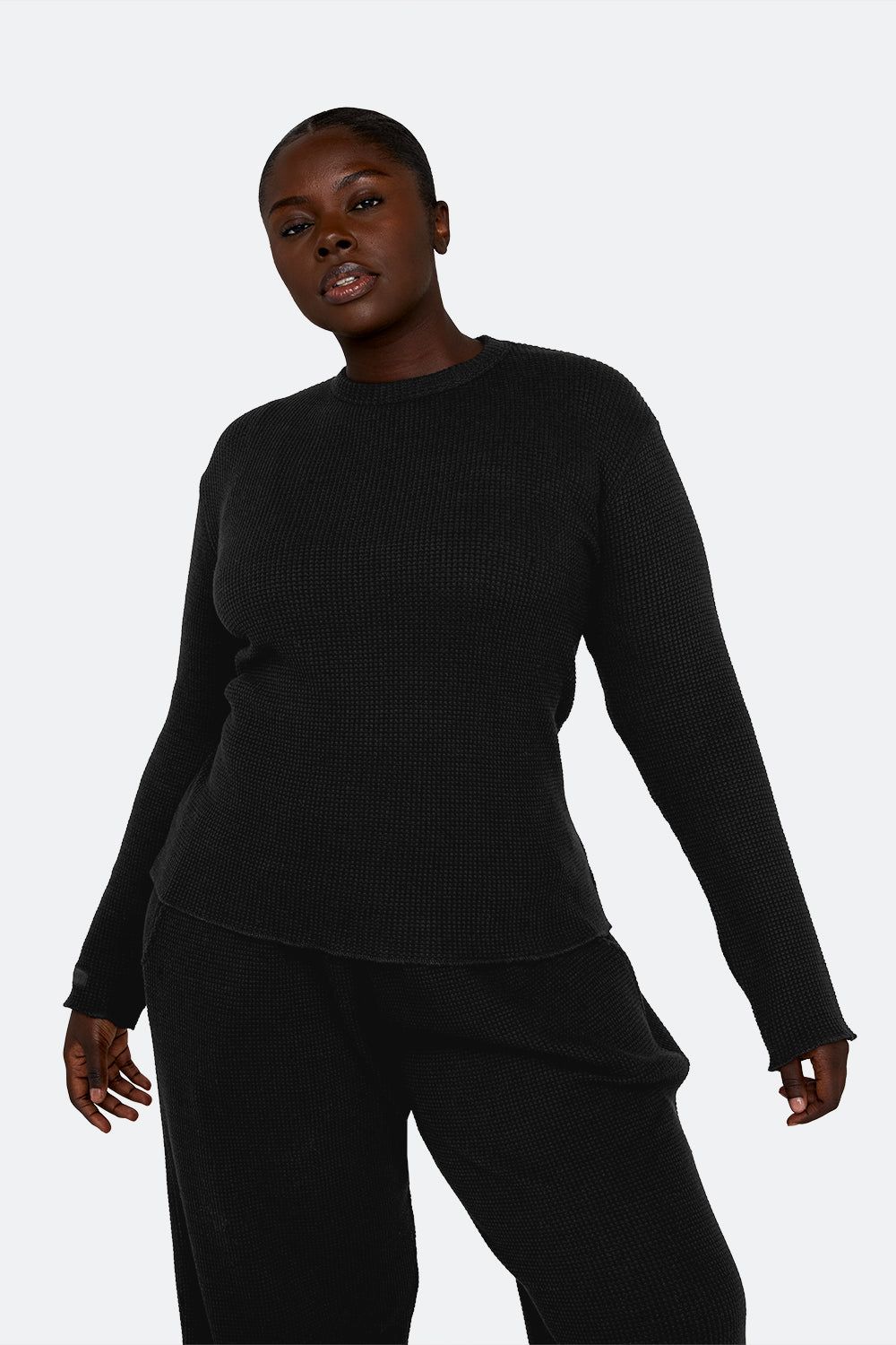 LOUNGE LONG SLEEVE - ONYX sold by SETactive product image thumbnail 2